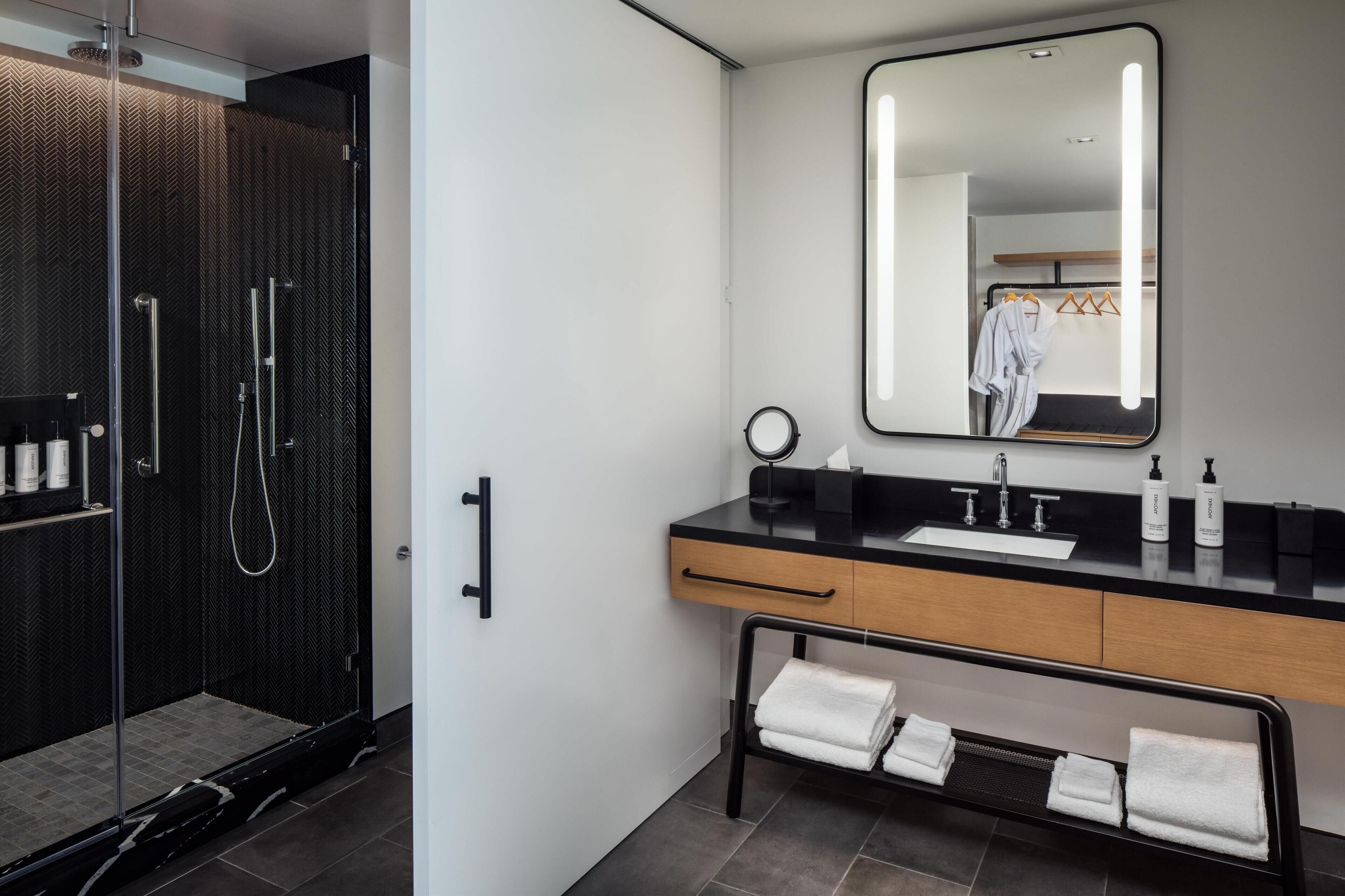 Canopy by Hilton Nashville Downtown The Gulch