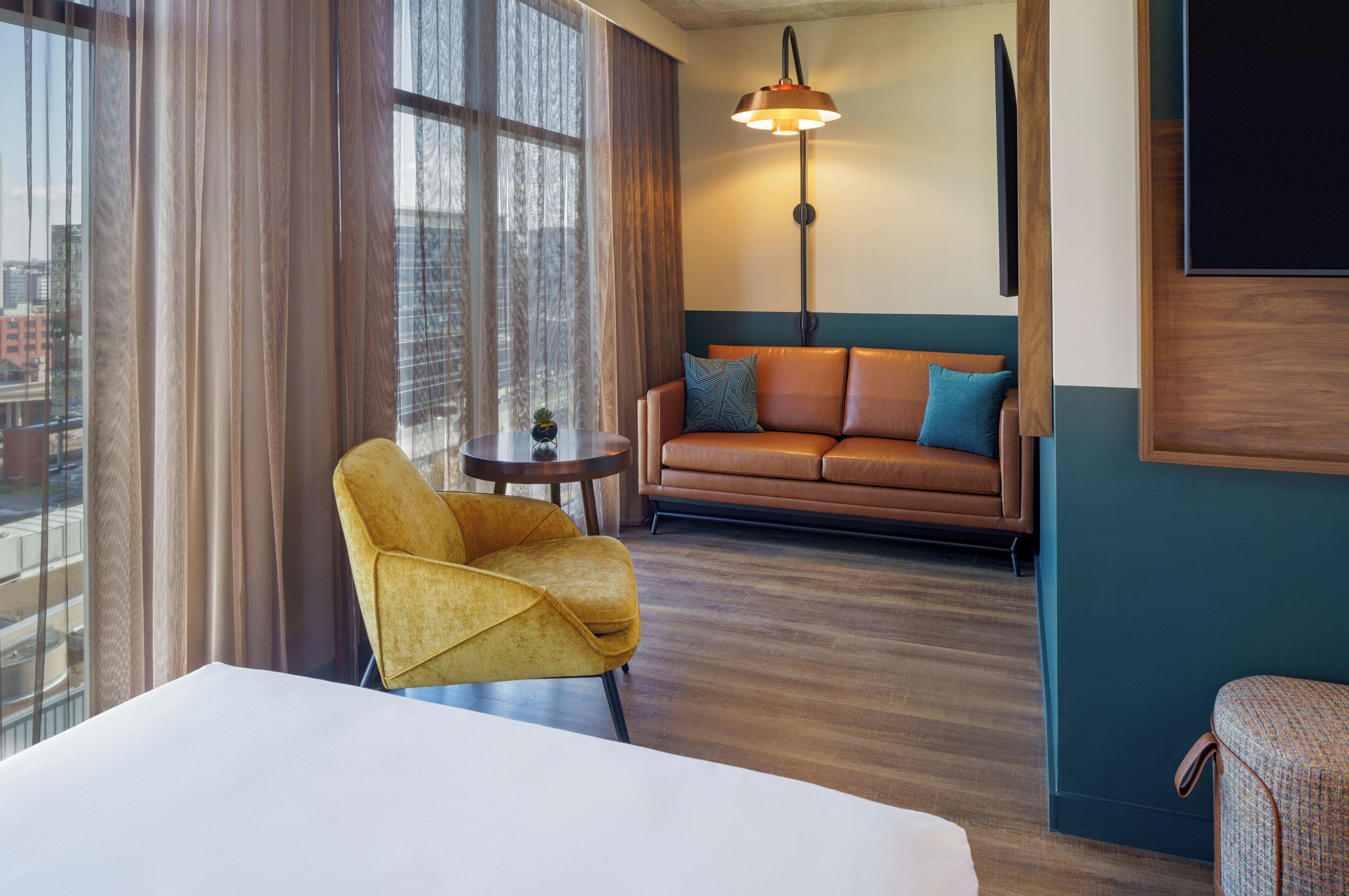 Caption by Hyatt Downtown Nashville