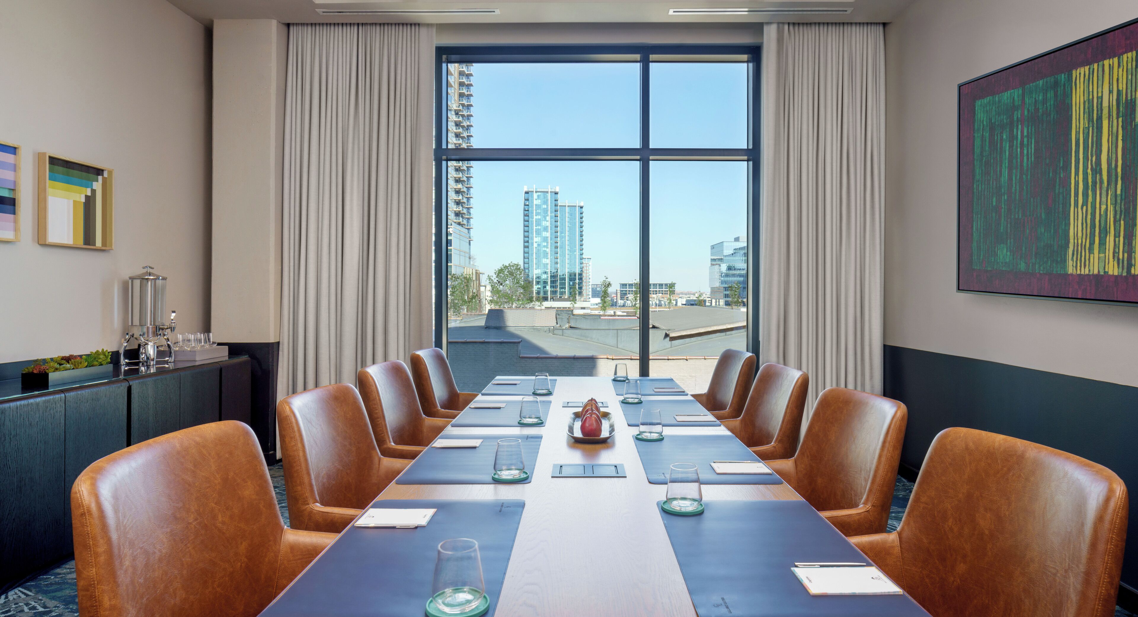 Caption by Hyatt Downtown Nashville