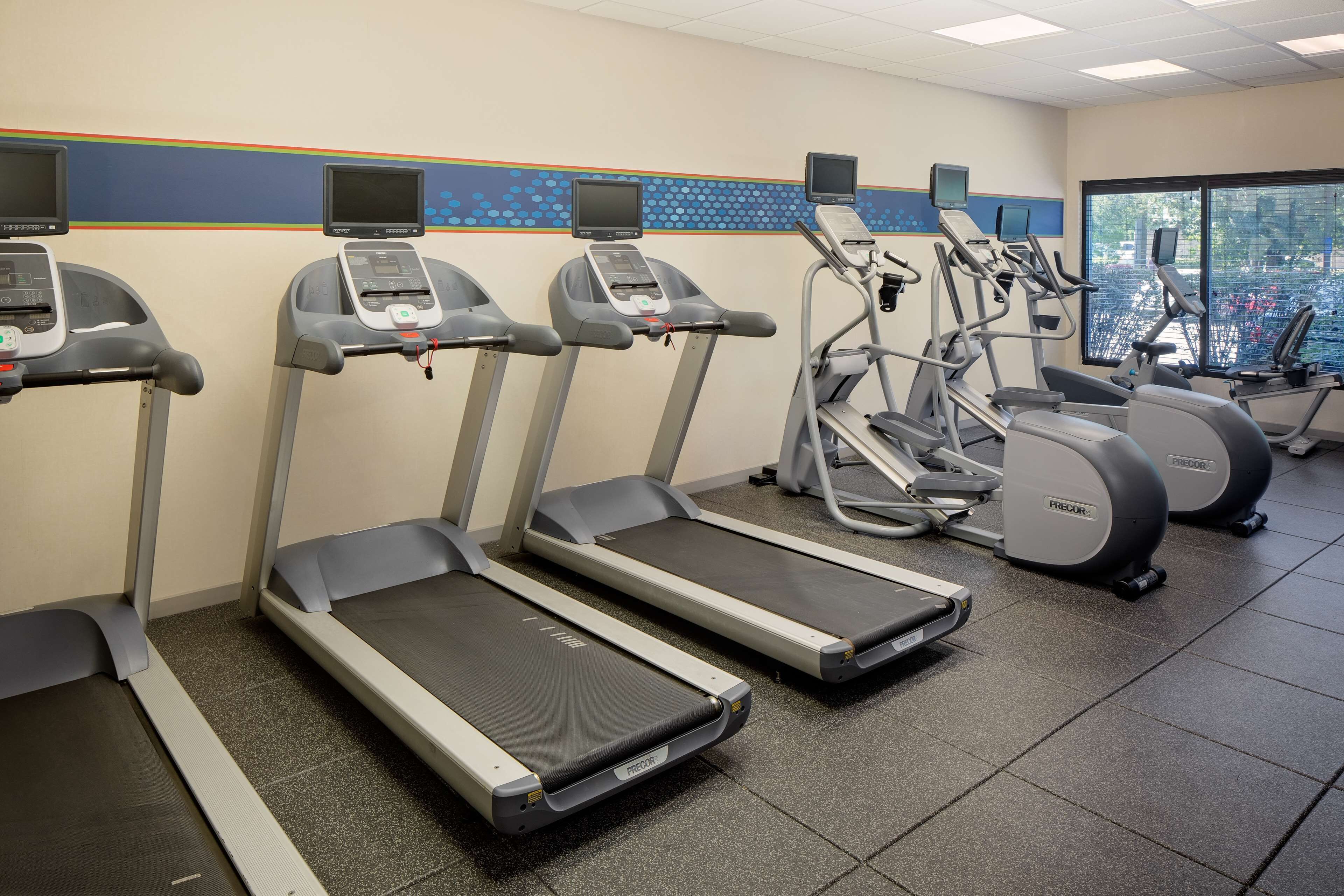 Hampton Inn & Suites Nashville Airport Hampton Inn & Suites Nashville Airport