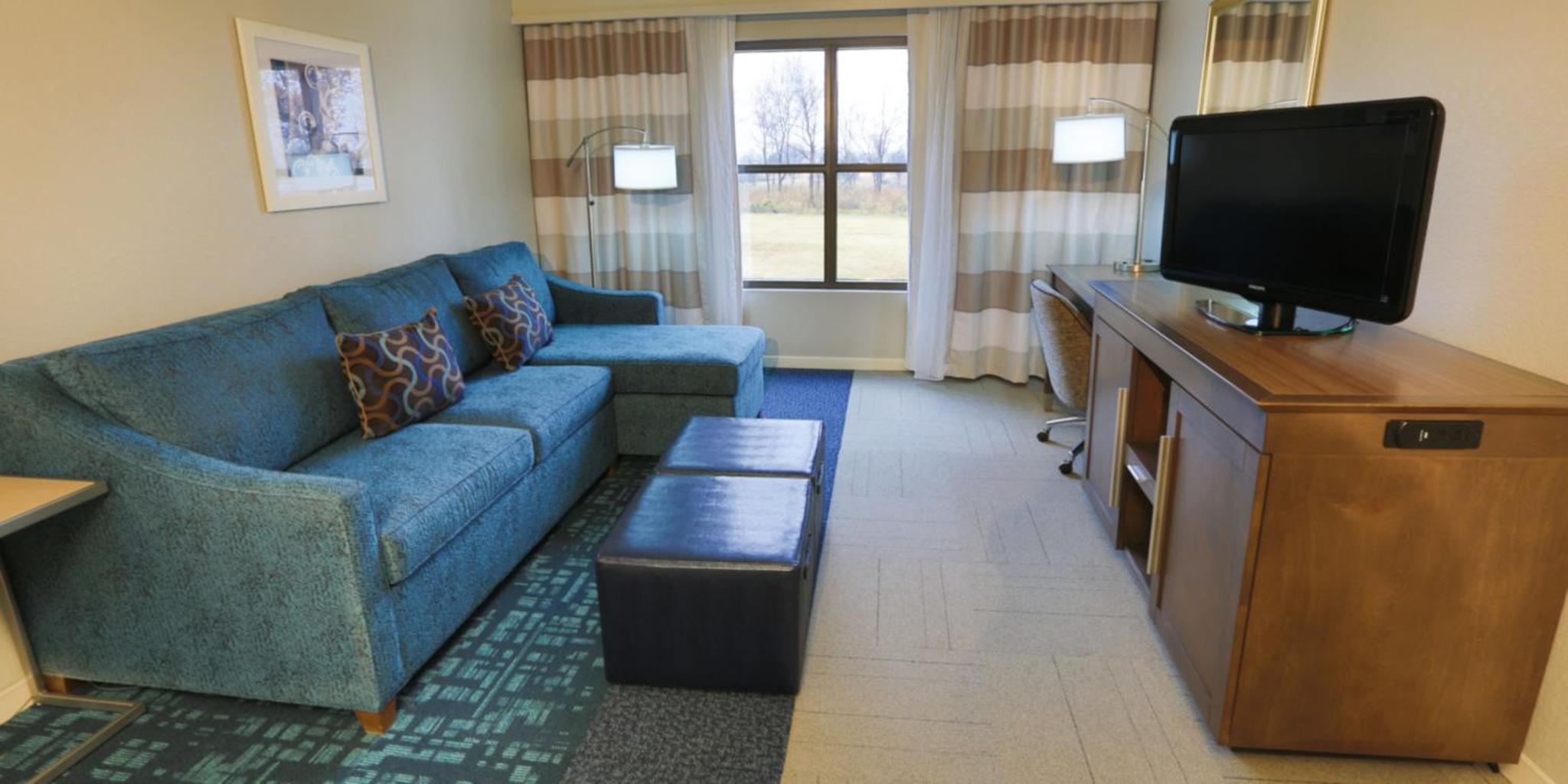 Hampton Inn & Suites Nashville Airport Hampton Inn & Suites Nashville Airport