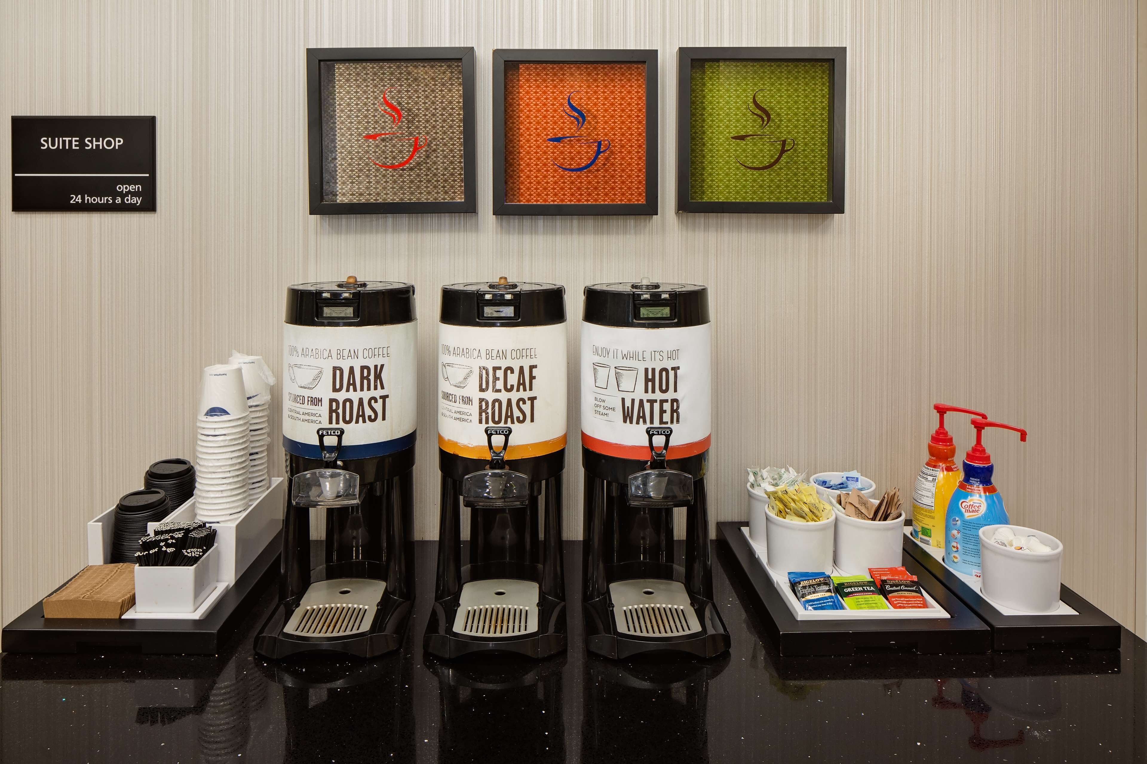 Hampton Inn & Suites Nashville Airport Hampton Inn & Suites Nashville Airport