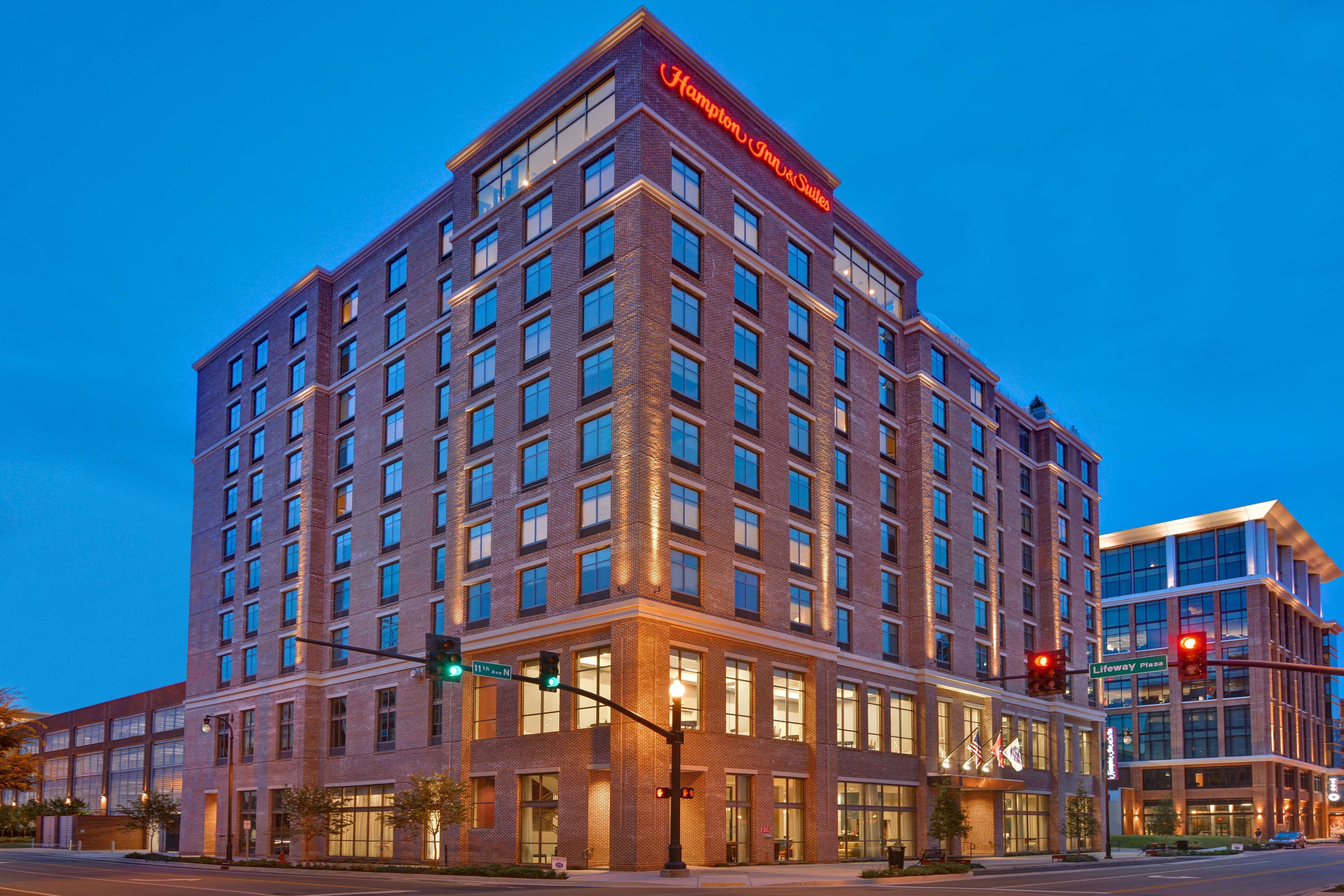 Hampton Inn & Suites Nashville Downtown Capitol View Hampton Inn & Suites Nashville Downtown Capitol View