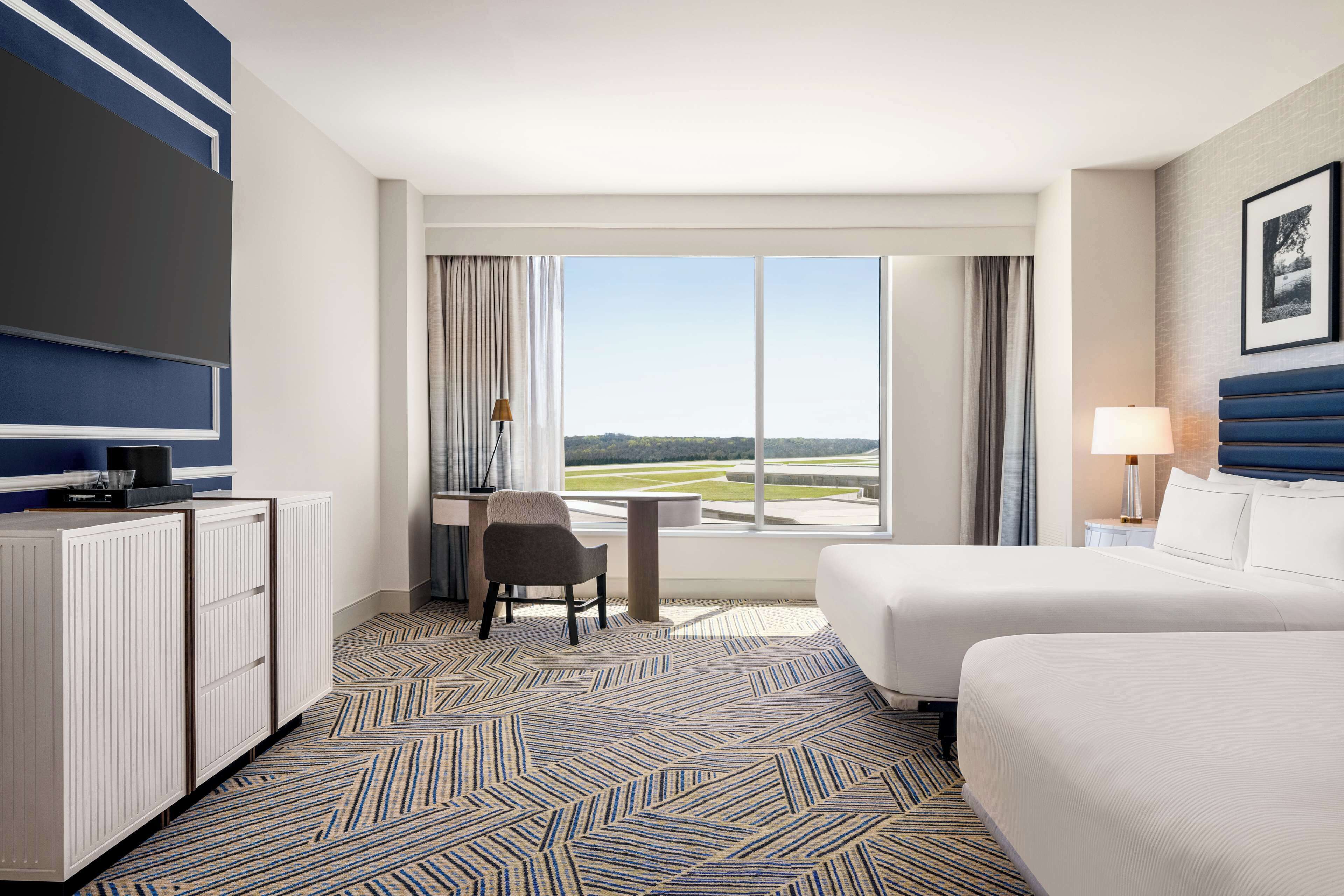 Hilton Nashville Airport BNA Terminal