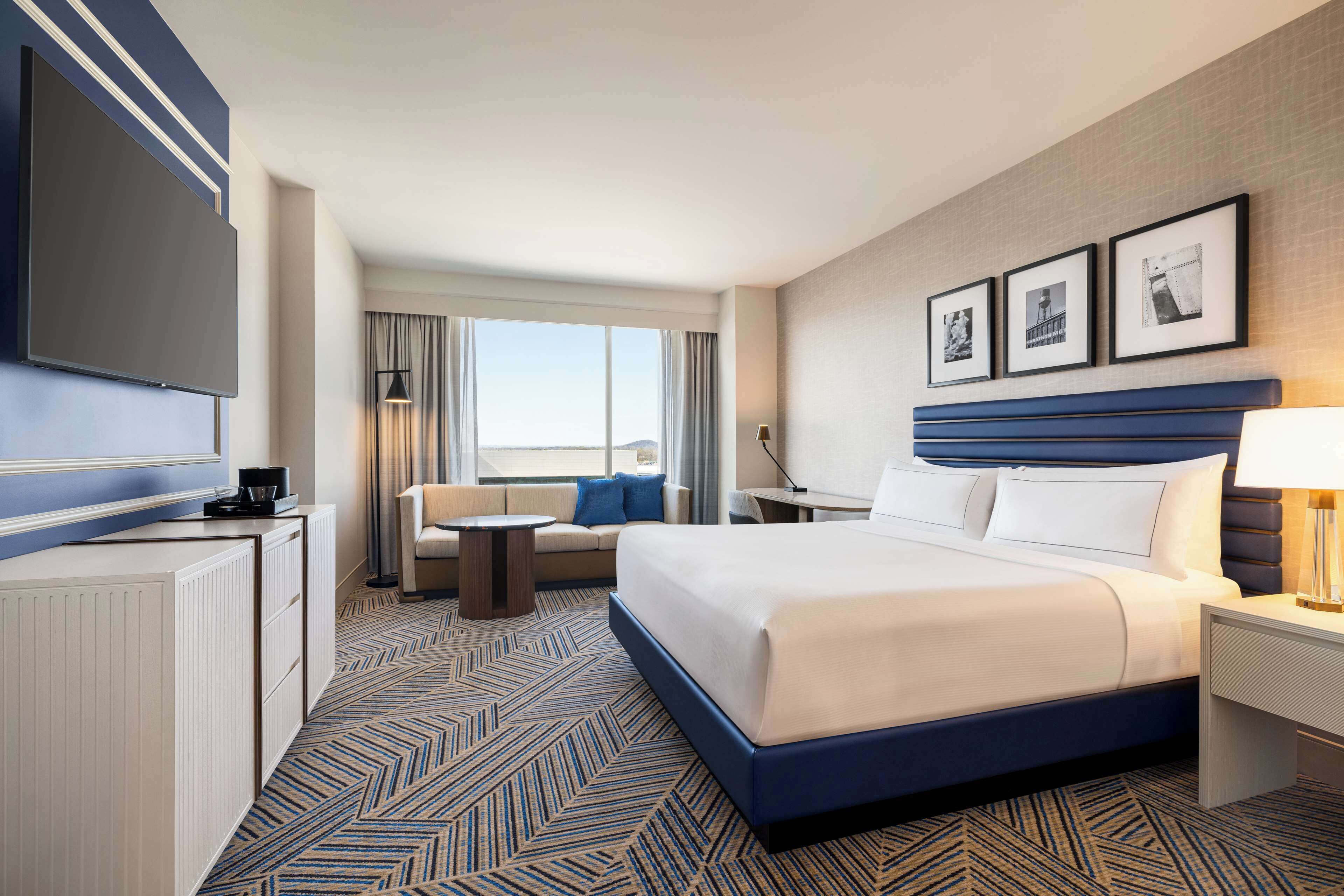 Hilton Nashville Airport BNA Terminal