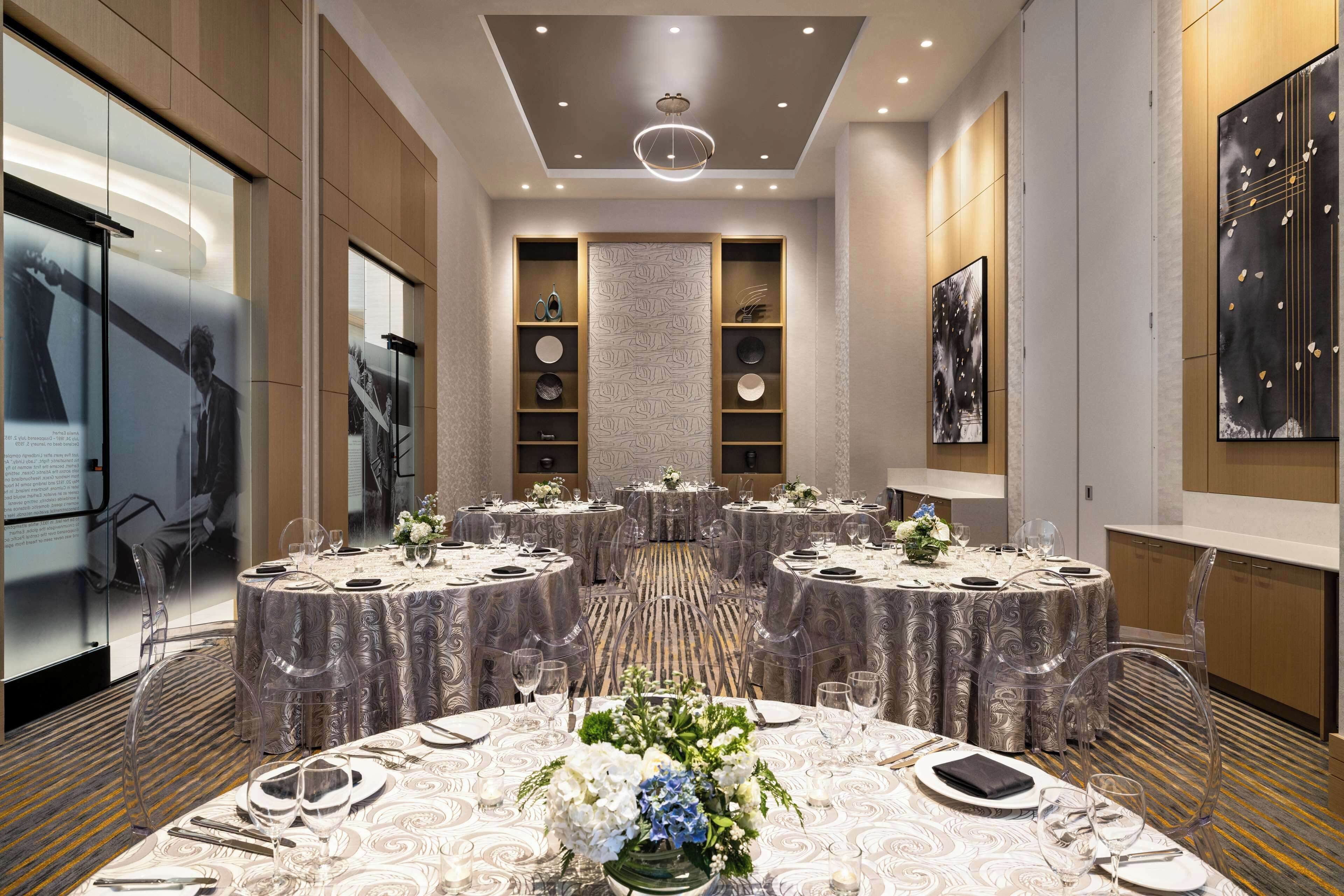 Hilton Nashville Airport BNA Terminal