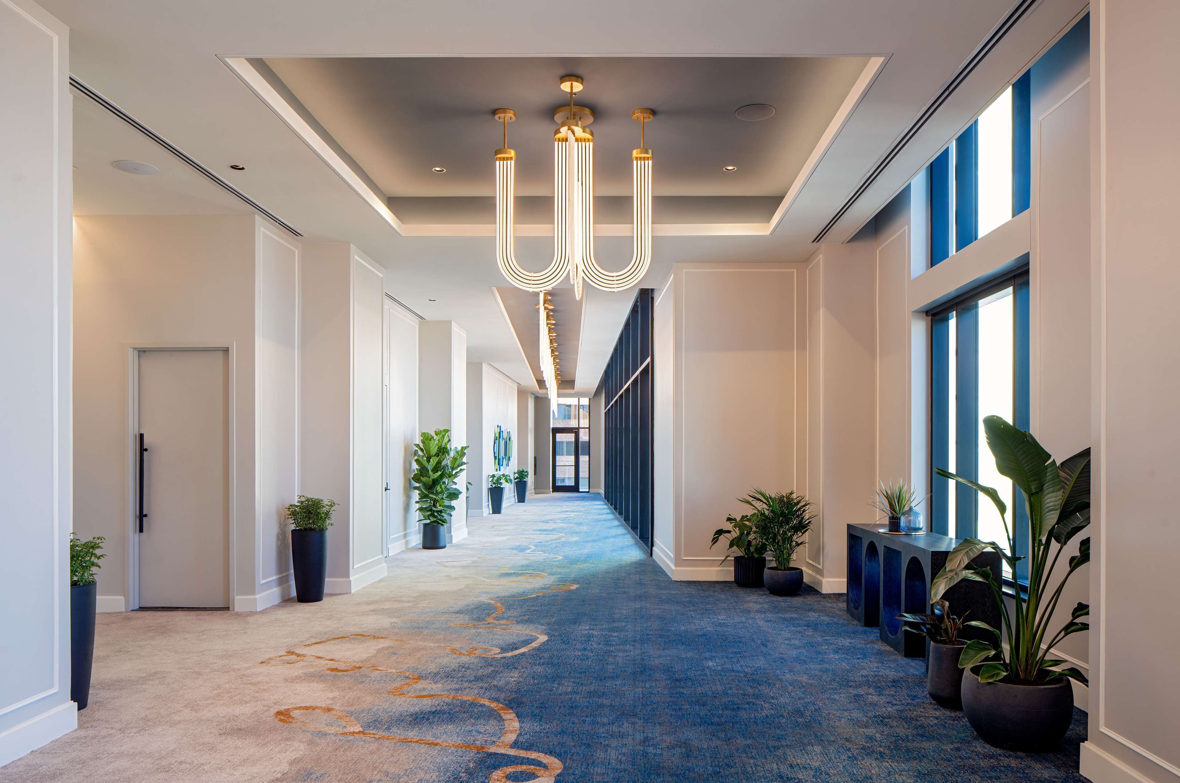 Tempo by Hilton Nashville Downtown Tempo by Hilton Nashville Downtown