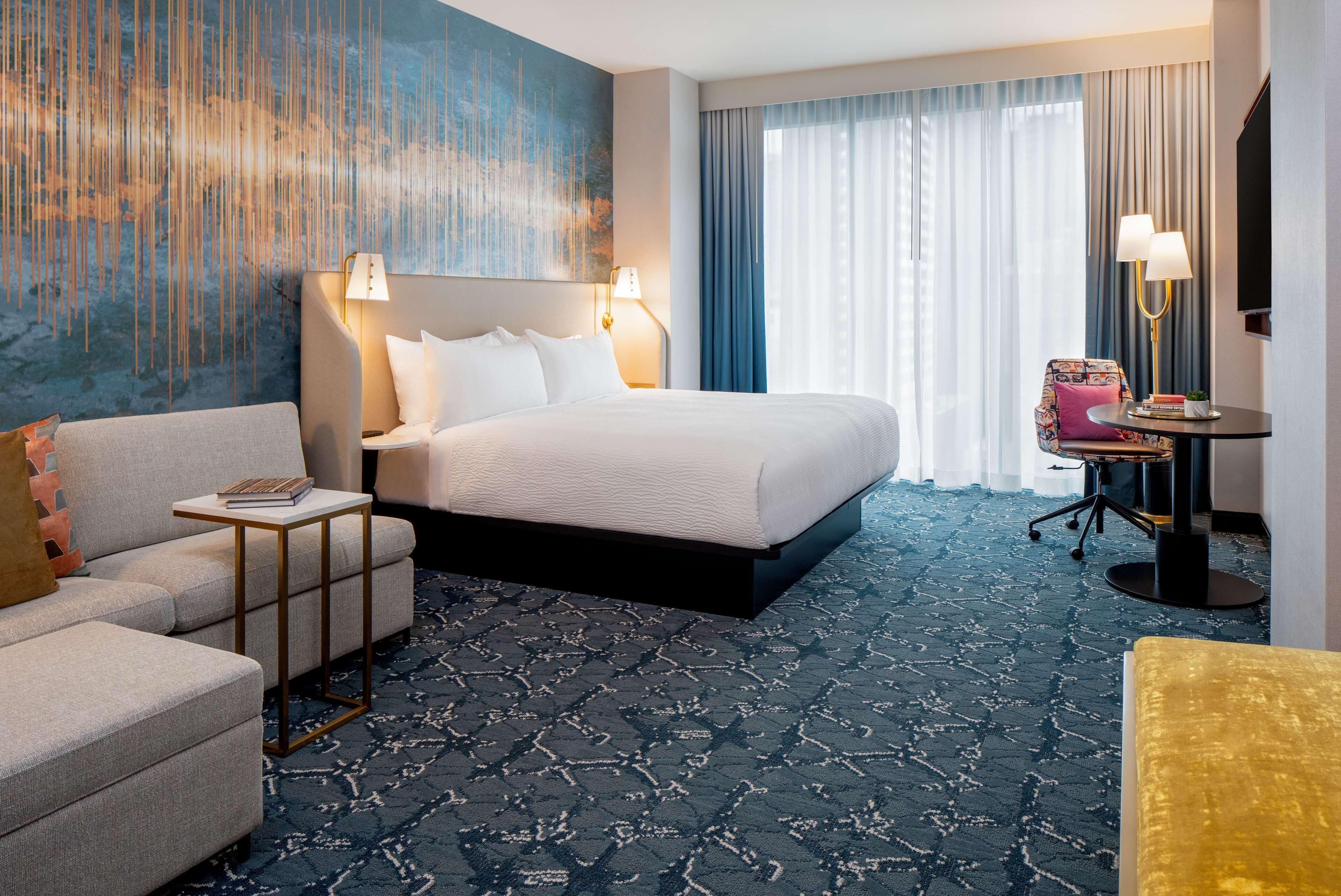 Tempo by Hilton Nashville Downtown Tempo by Hilton Nashville Downtown