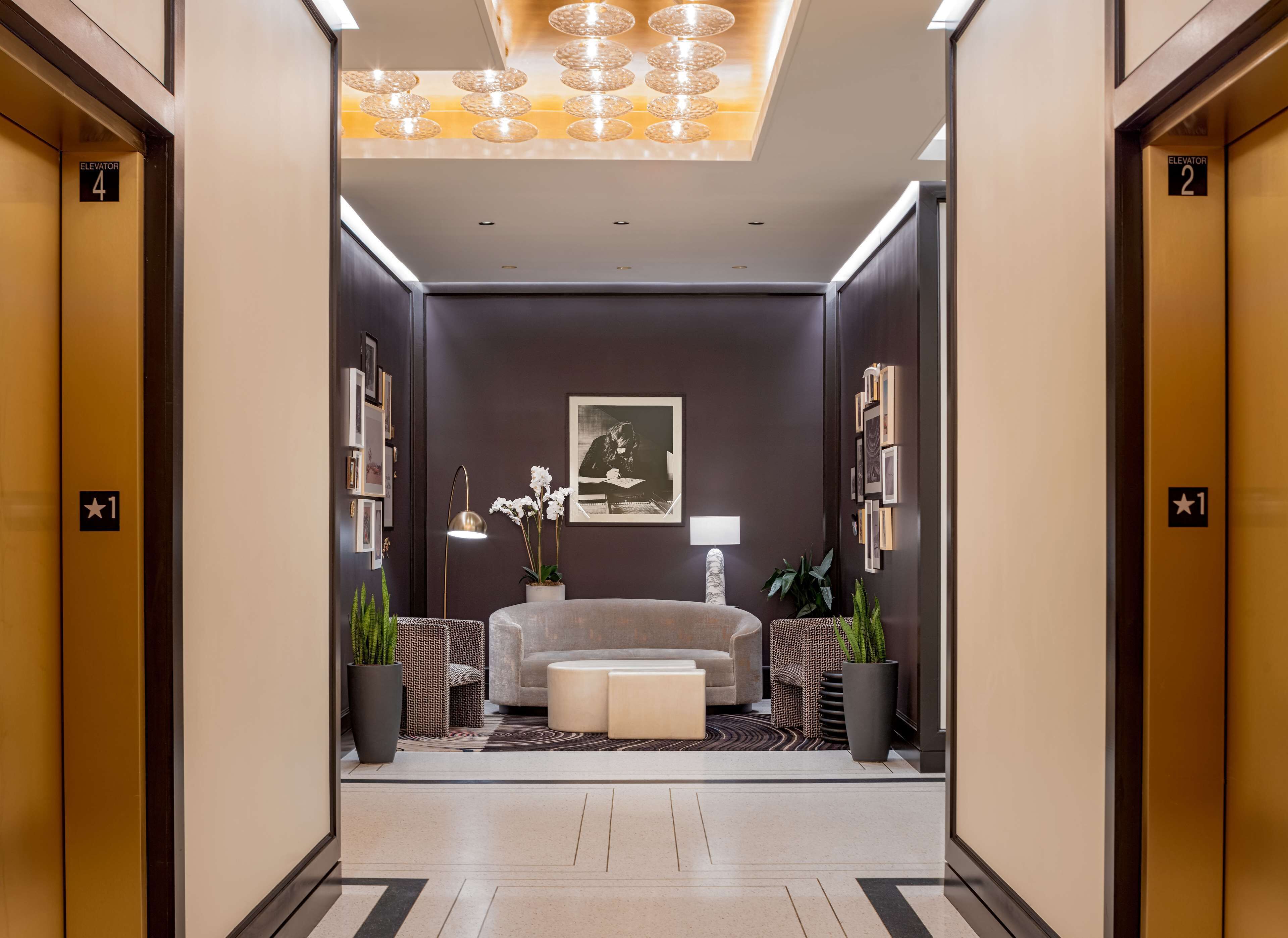 Tempo by Hilton Nashville Downtown Tempo by Hilton Nashville Downtown