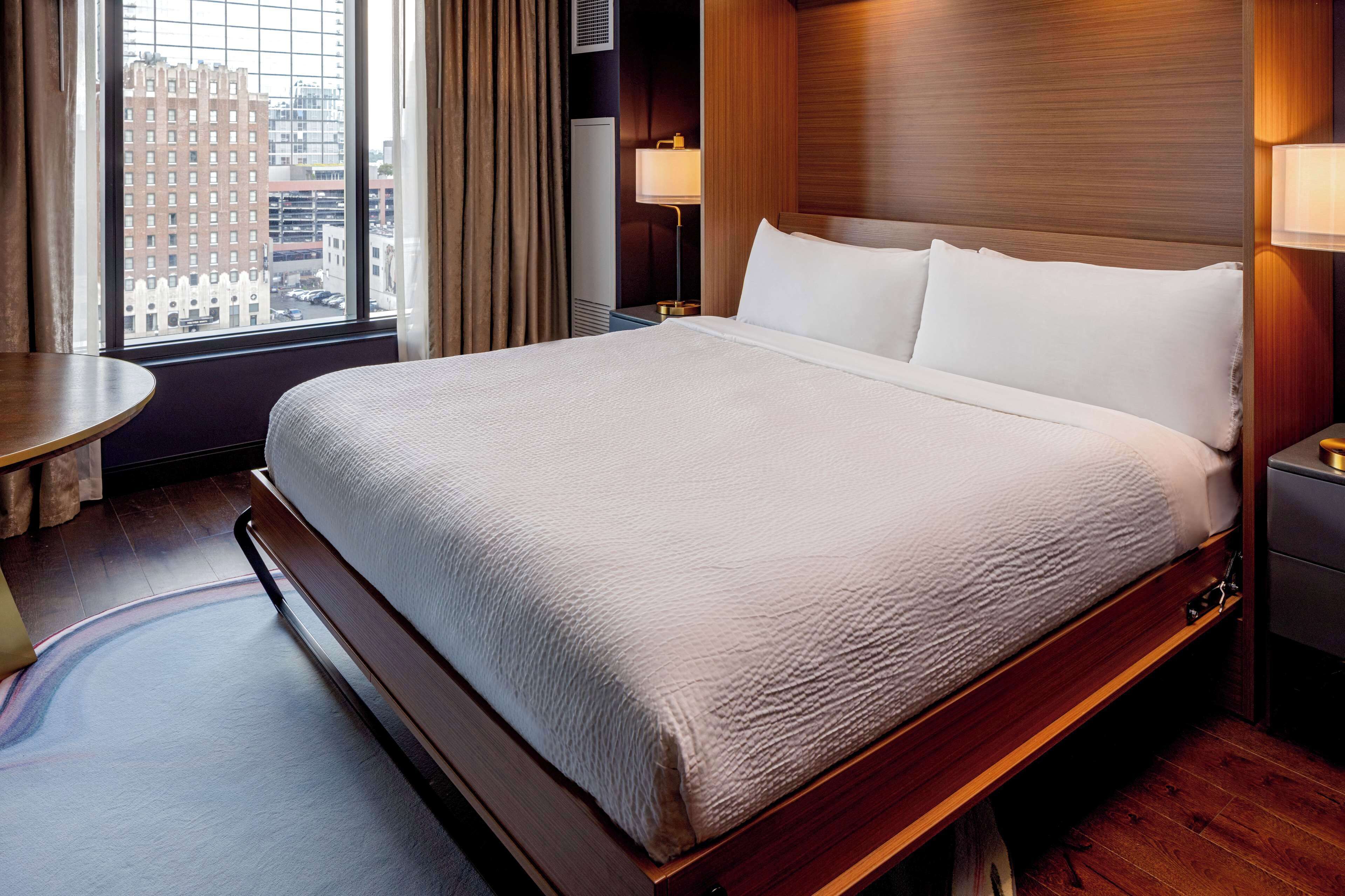 Tempo by Hilton Nashville Downtown Tempo by Hilton Nashville Downtown