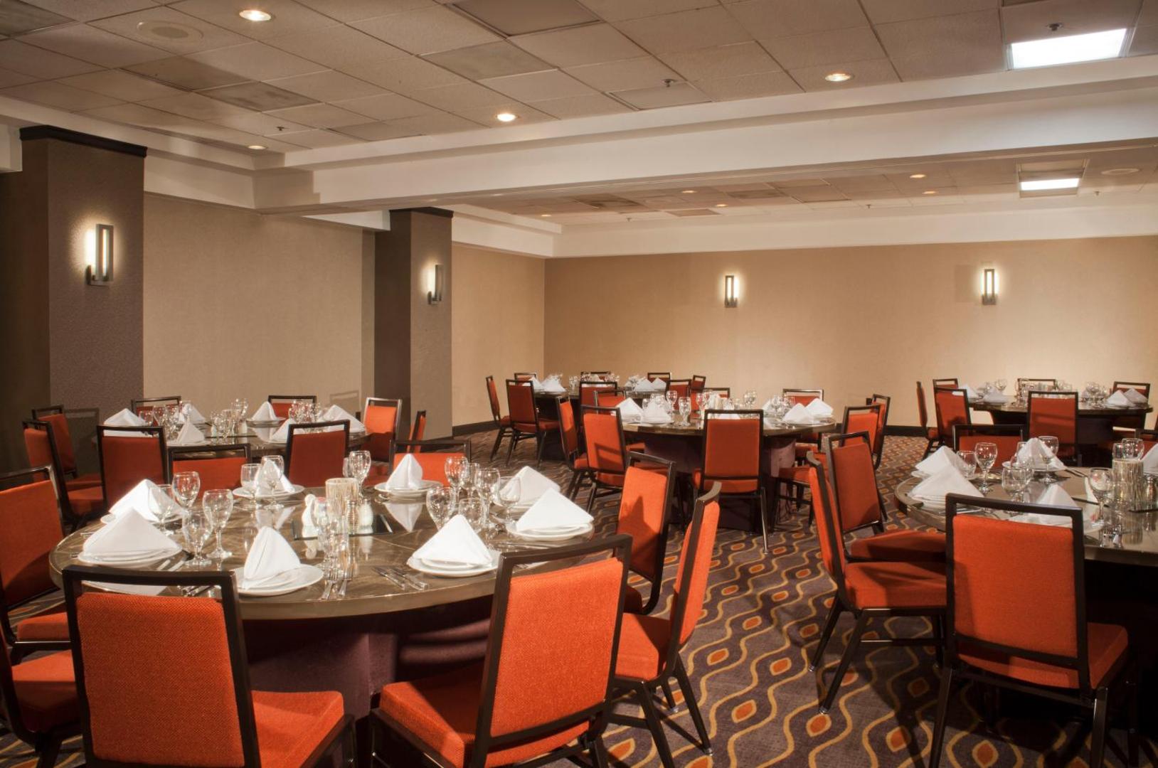 Embassy Suites by Hilton Austin Arboretum Embassy Suites by Hilton Austin Arboretum