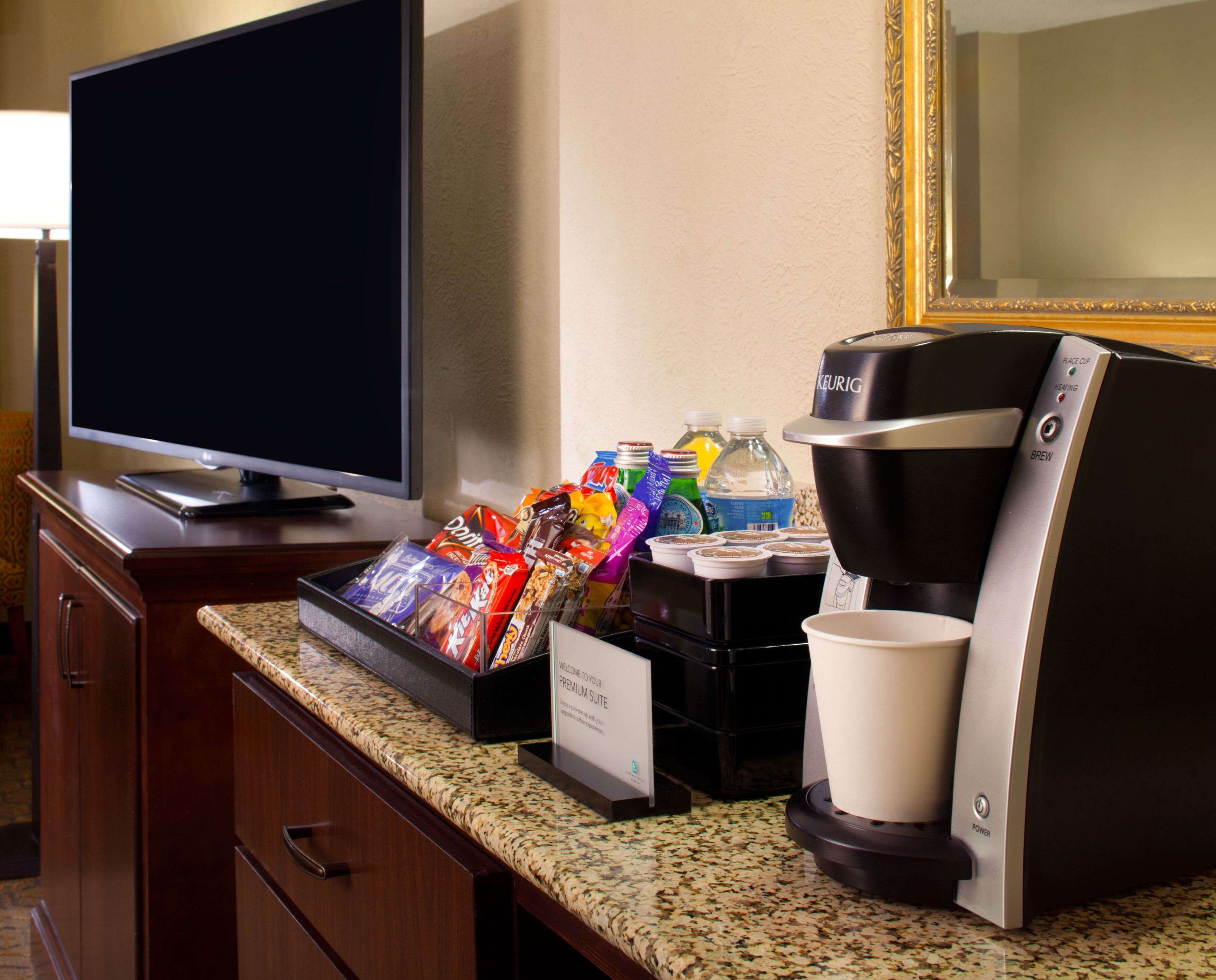 Embassy Suites by Hilton Austin Arboretum Embassy Suites by Hilton Austin Arboretum
