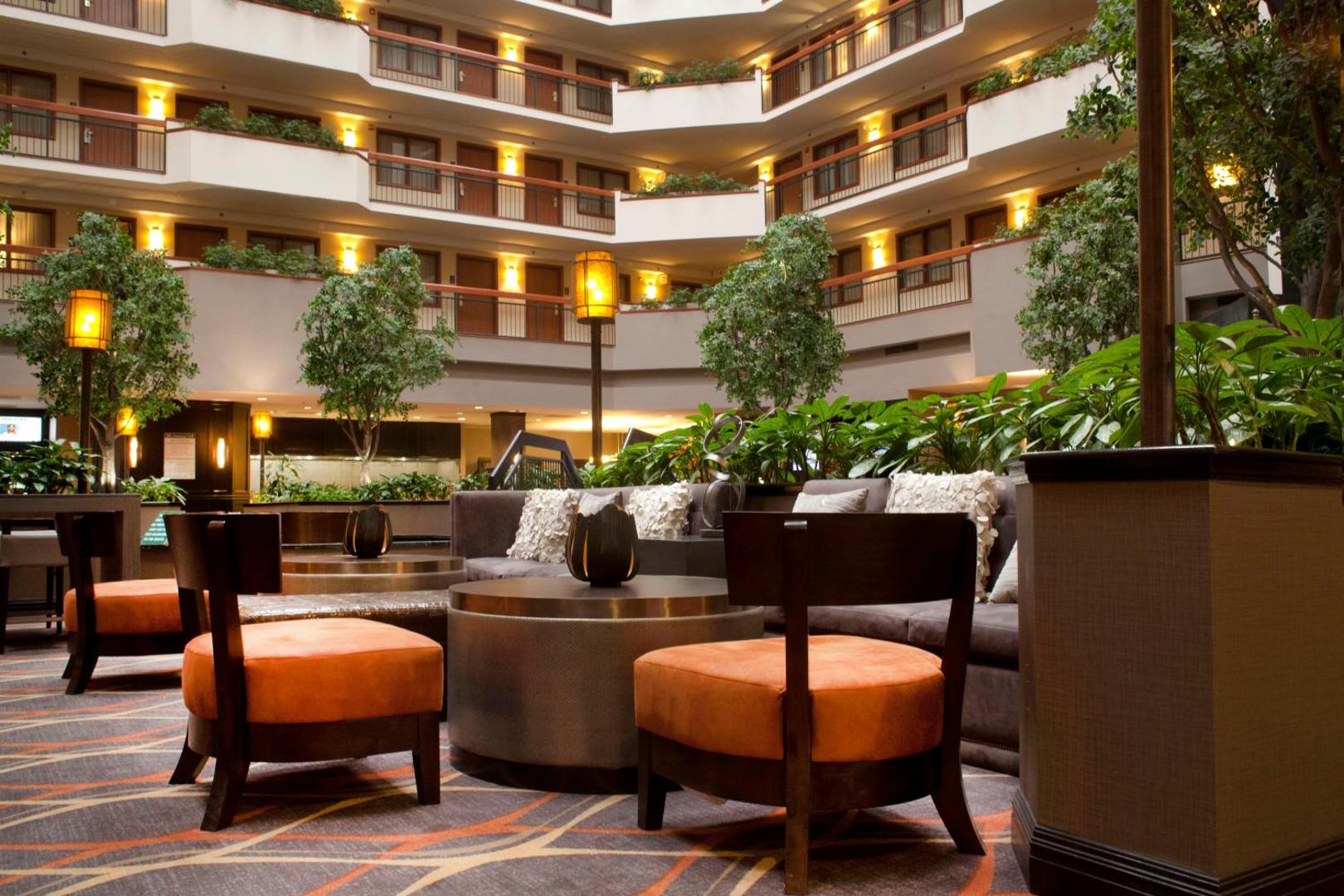 Embassy Suites by Hilton Austin Arboretum Embassy Suites by Hilton Austin Arboretum