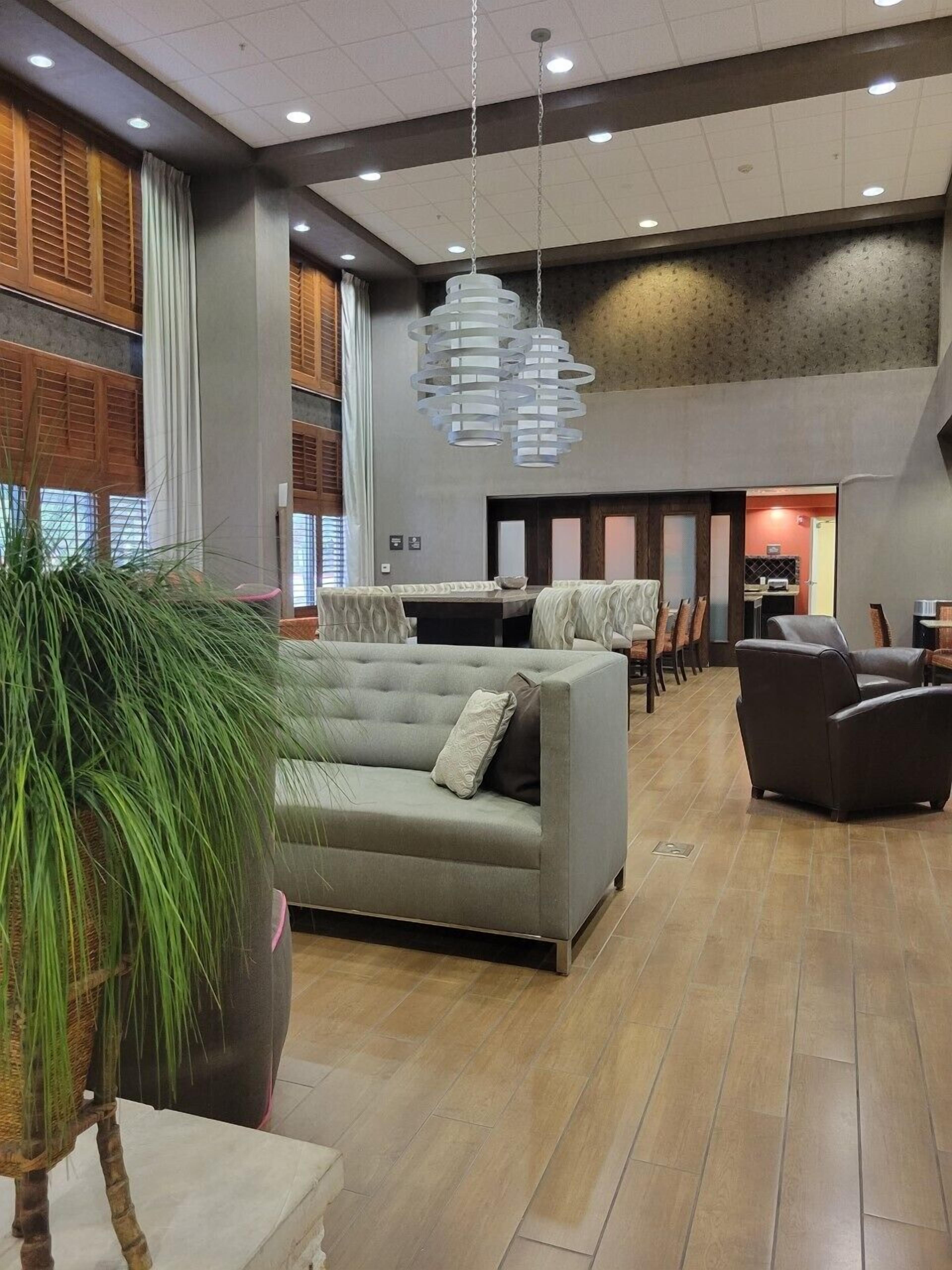 Hampton Inn & Suites Austin Cedar Park-Lakeline Hampton Inn & Suites Austin Cedar Park-Lakeline