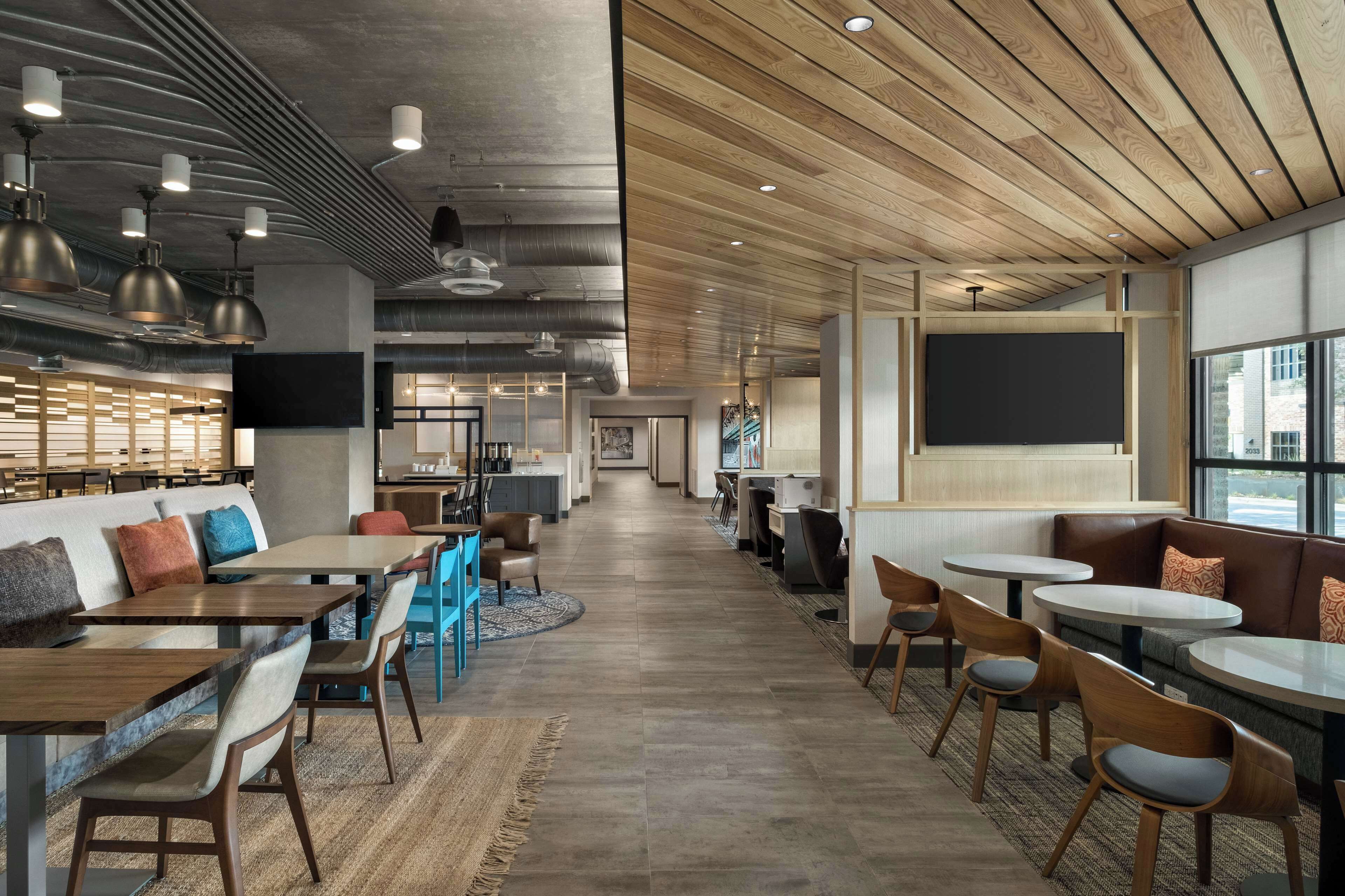 Hampton Inn Austin East Side Hampton Inn Austin East Side