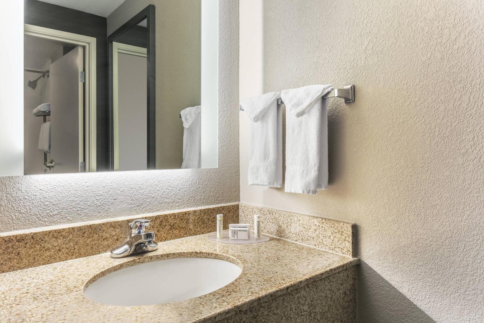 SpringHill Suites by Marriott Austin North/Parmer Lane SpringHill Suites by Marriott Austin North/Parmer Lane