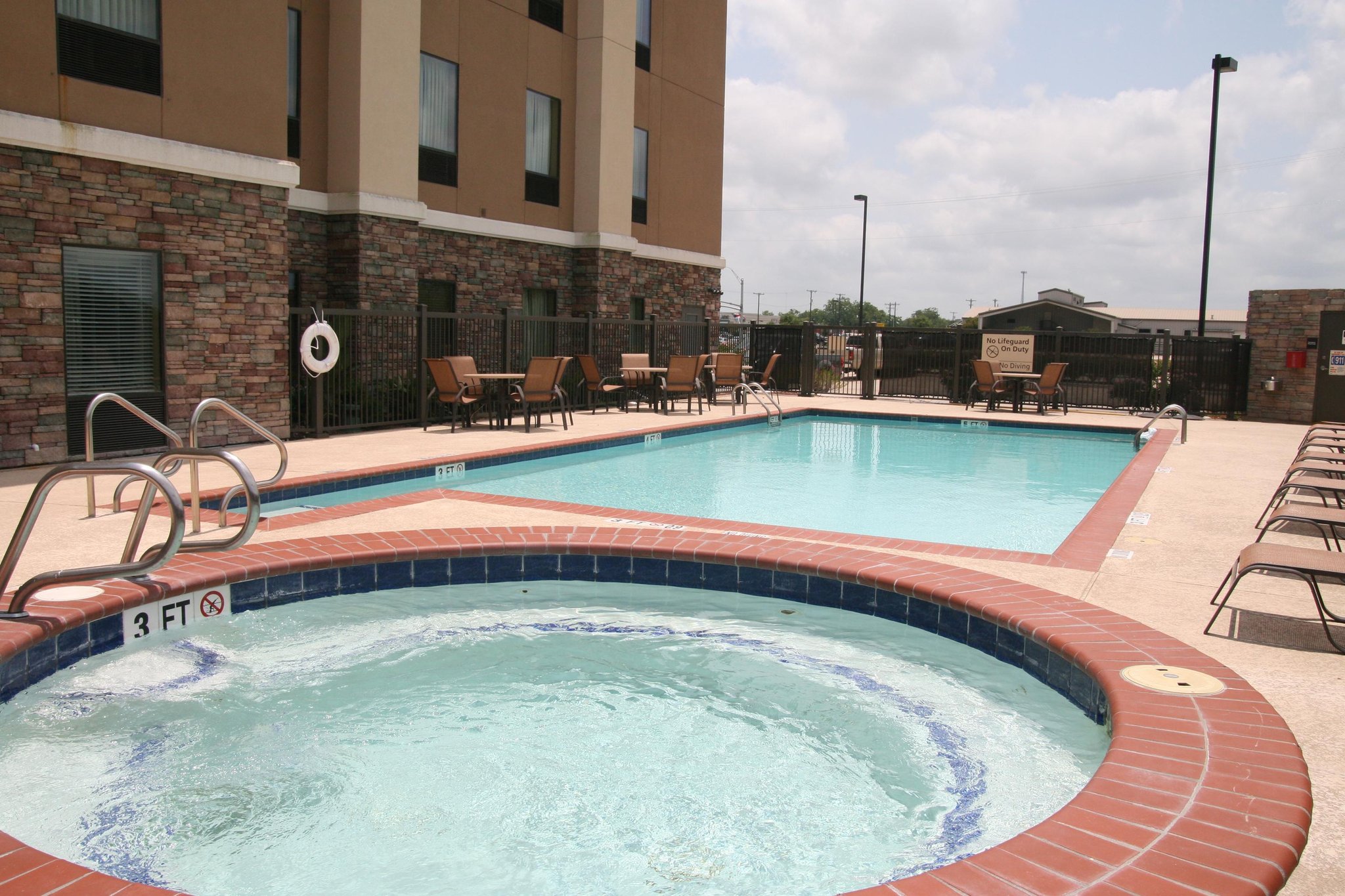 Hampton Inn & Suites Bay City Hampton Inn & Suites Bay City