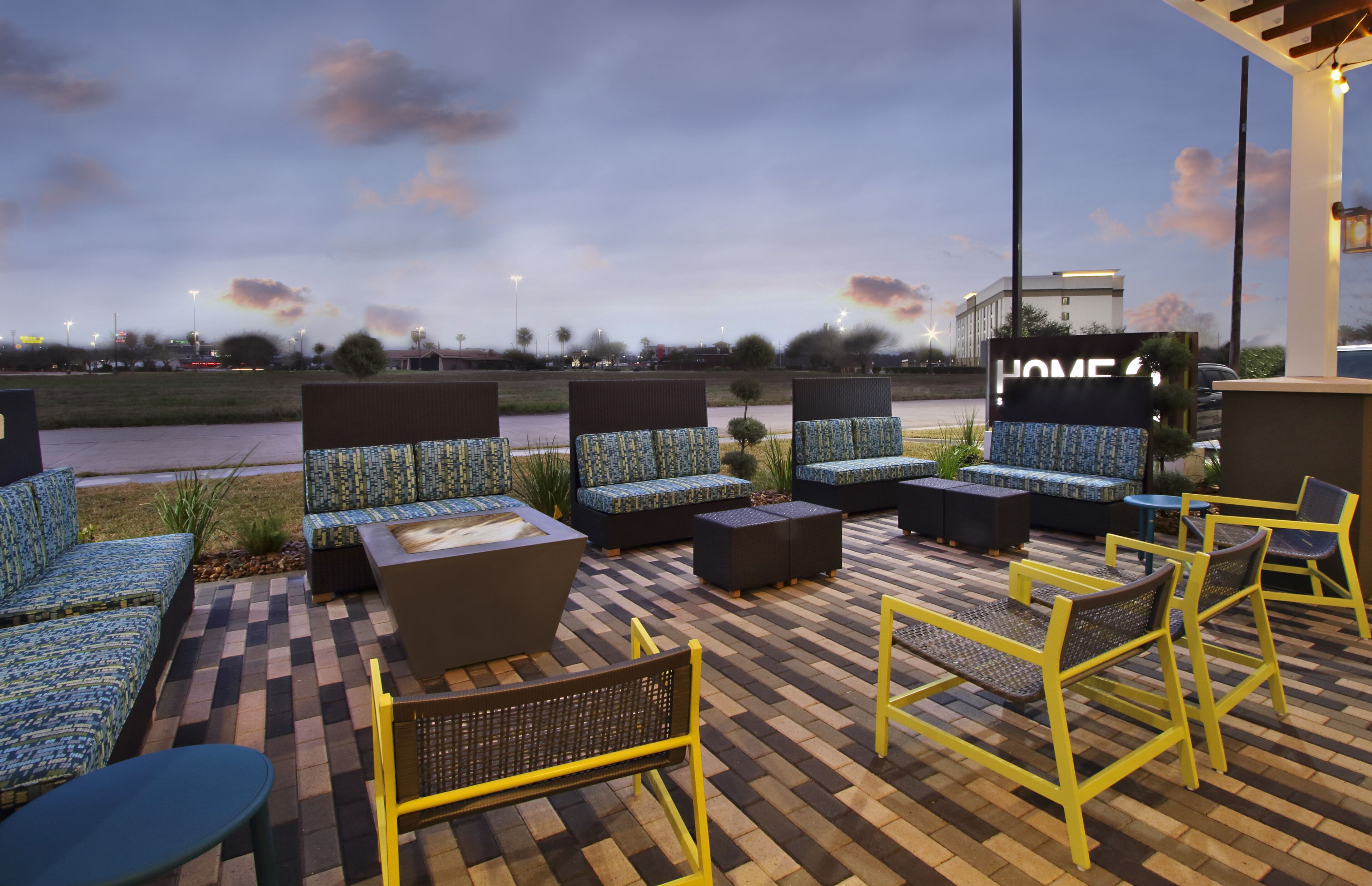 Home2 Suites by Hilton Beaumont Home2 Suites by Hilton Beaumont