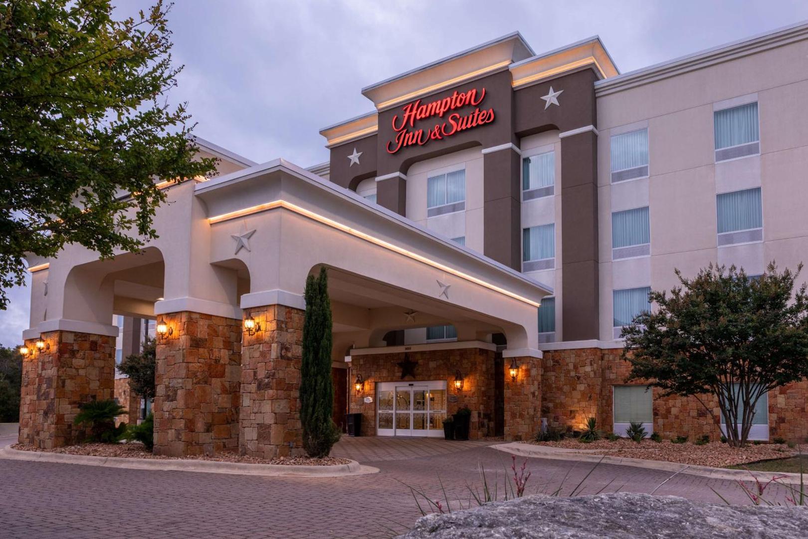 Hampton Inn & Suites Boerne Hampton Inn & Suites Boerne
