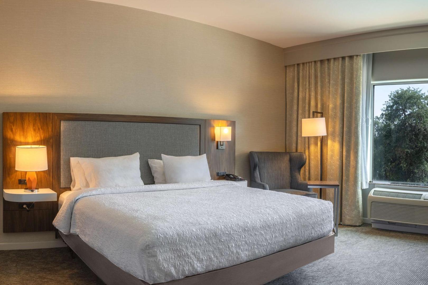Hampton Inn & Suites Boerne Hampton Inn & Suites Boerne