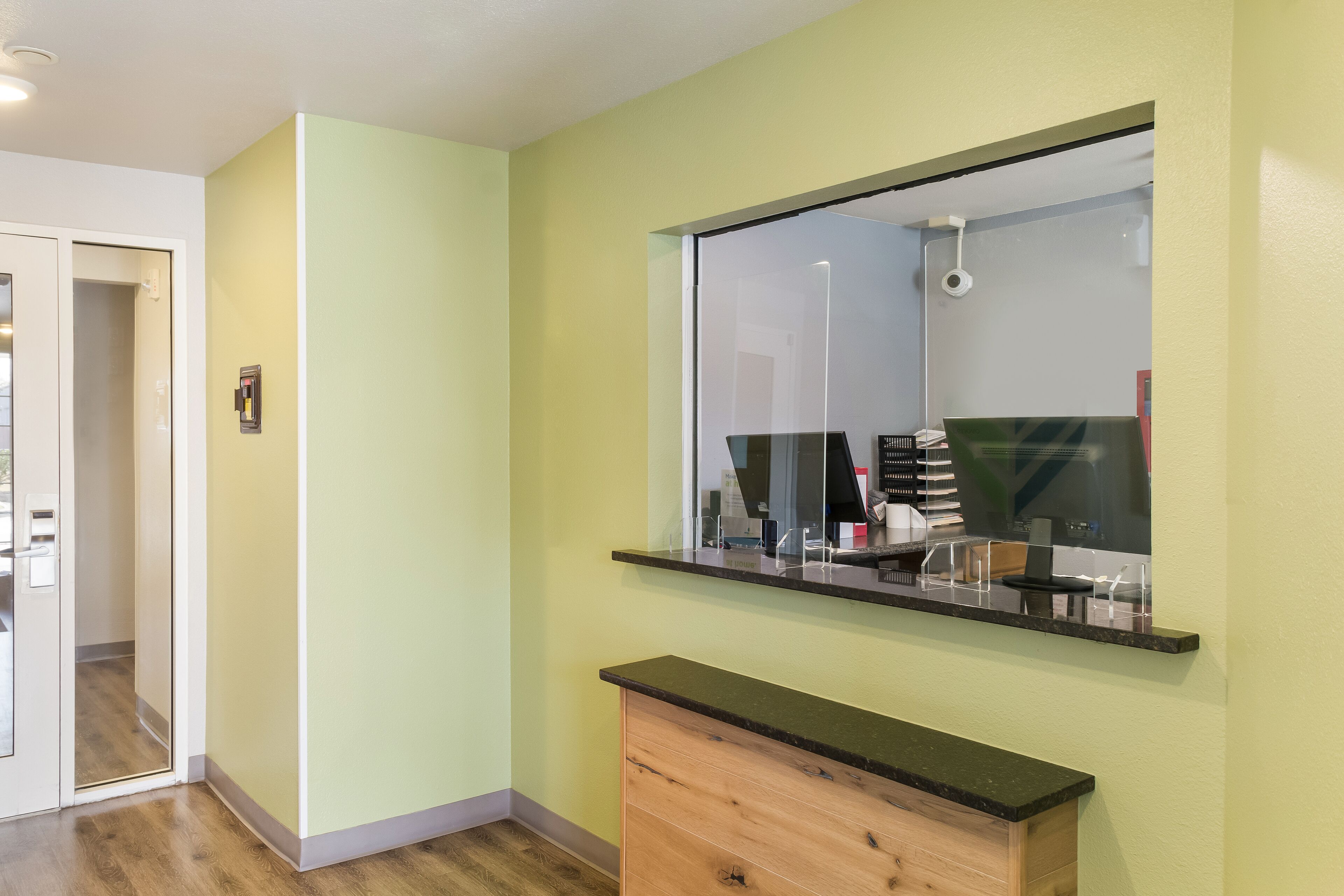 Woodspring Suites College Station Woodspring Suites College Station