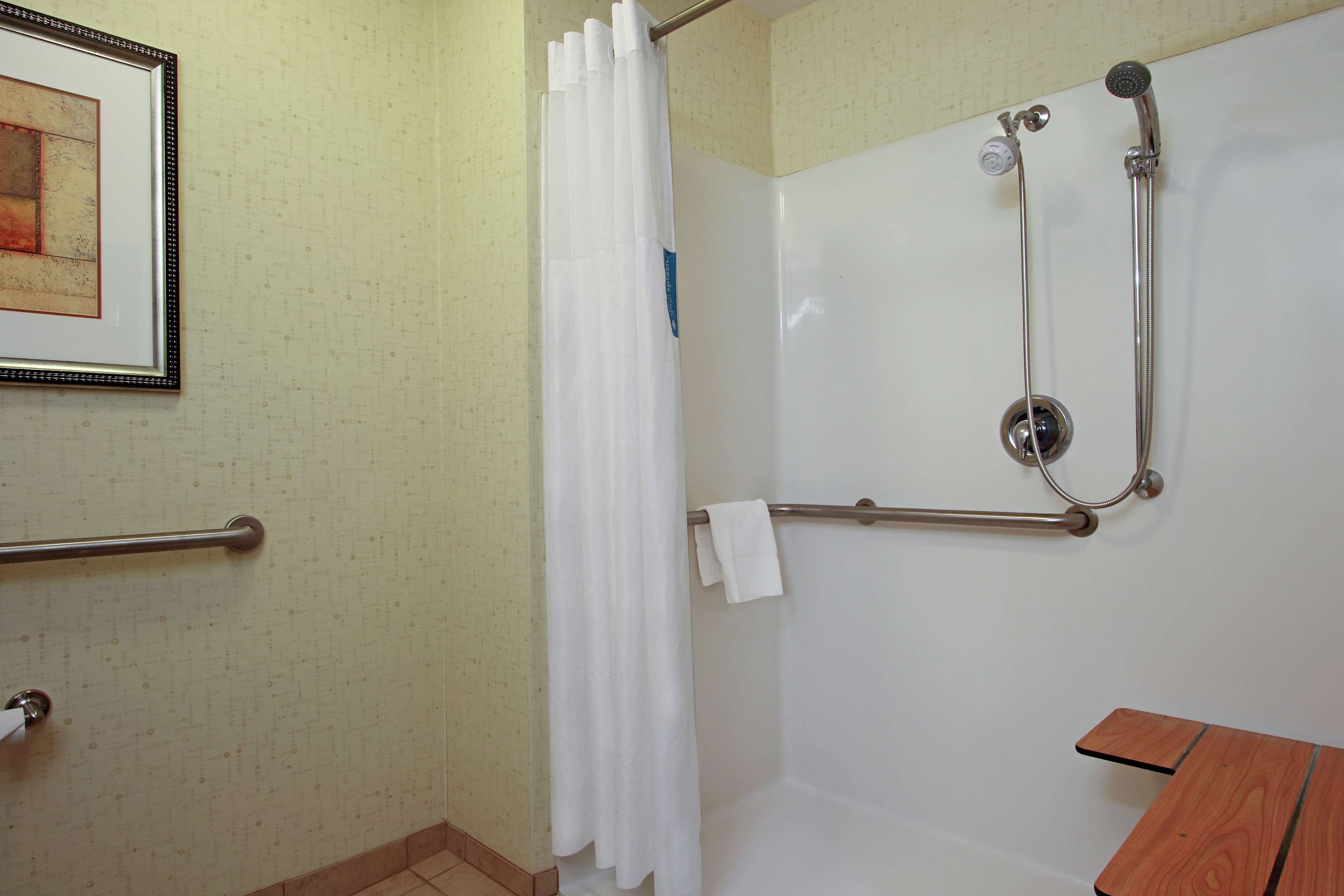 Hampton Inn & Suites Buffalo Hampton Inn & Suites Buffalo