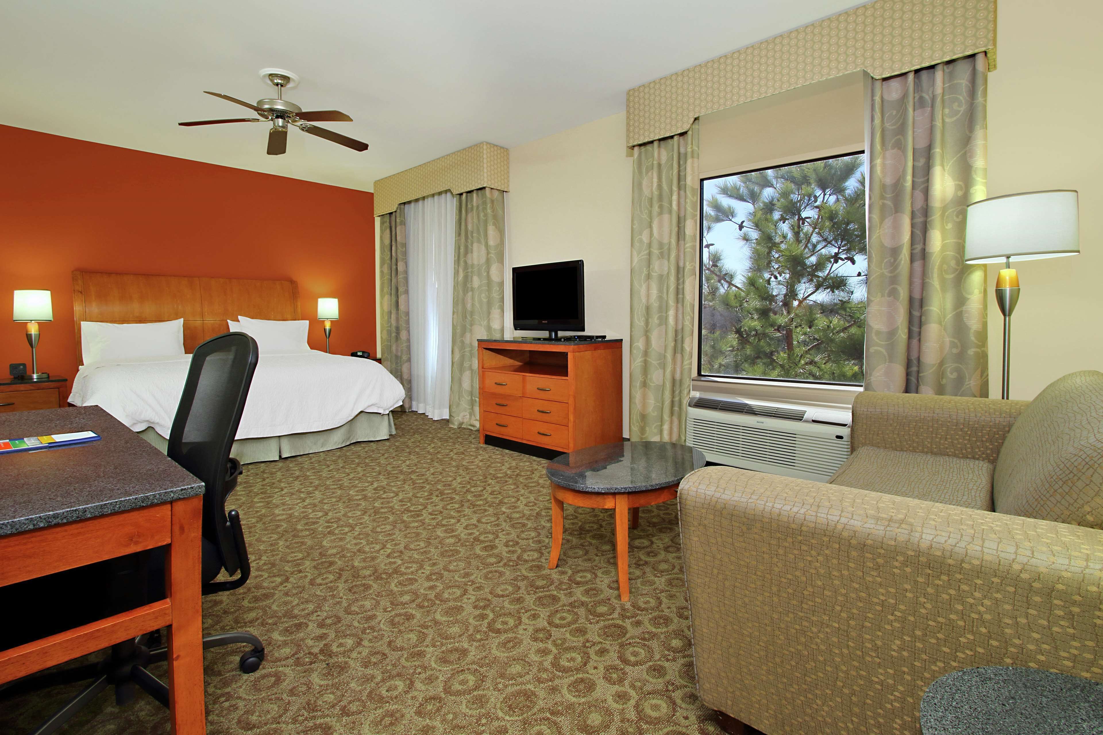 Hampton Inn & Suites Buffalo Hampton Inn & Suites Buffalo