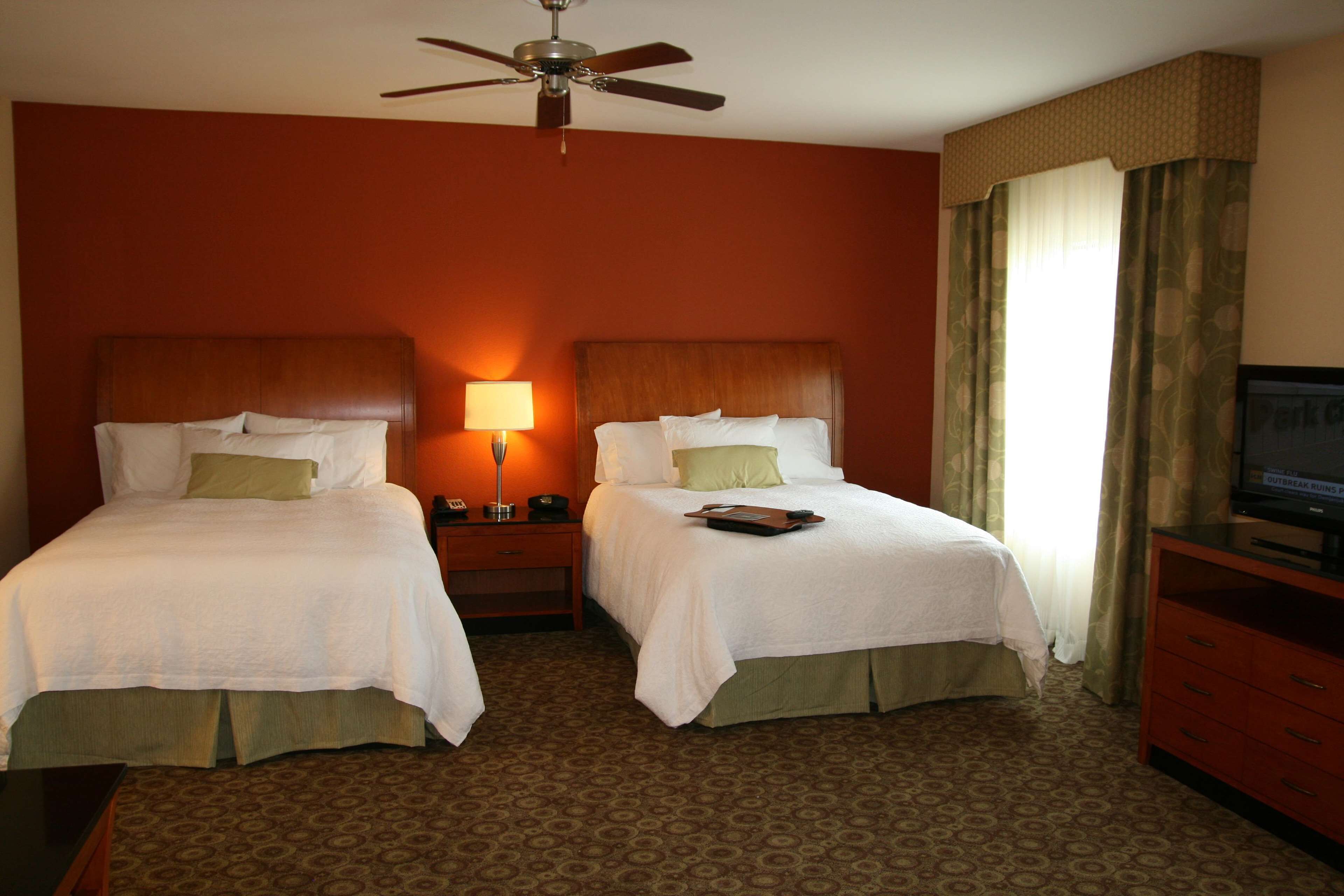Hampton Inn & Suites Buffalo Hampton Inn & Suites Buffalo