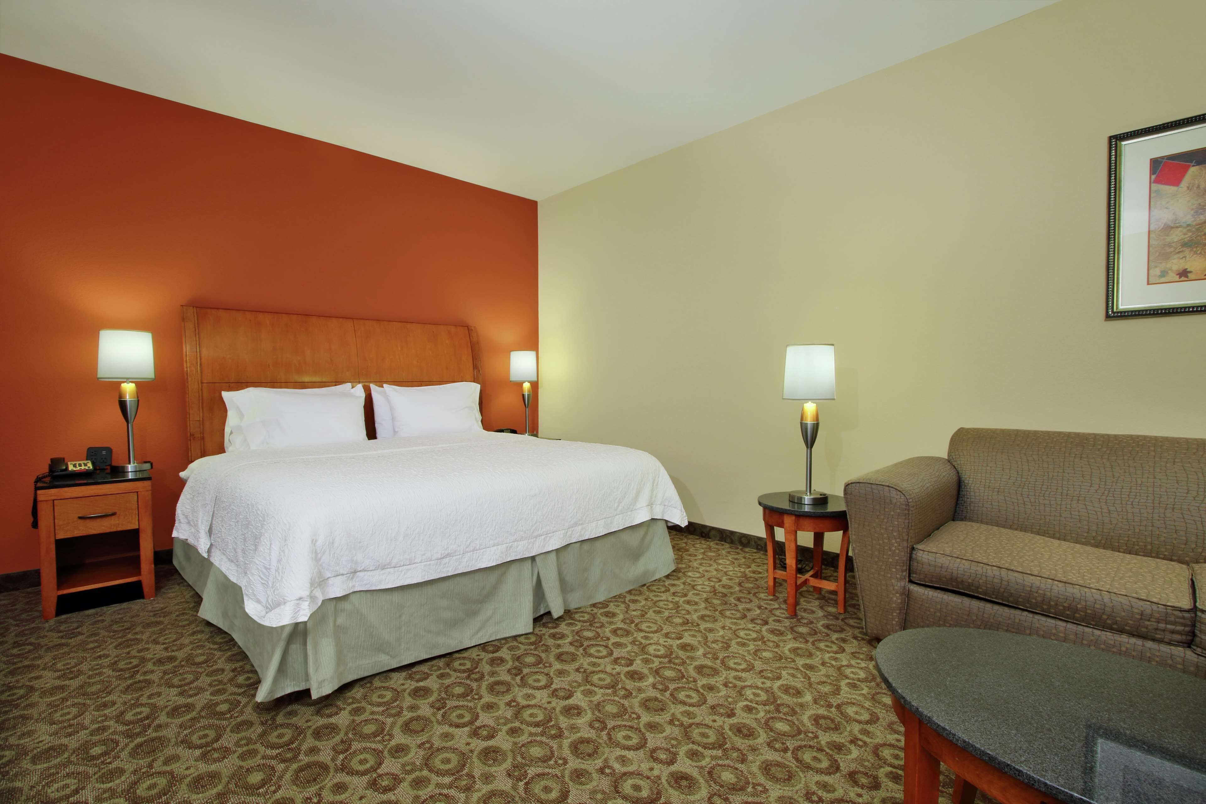 Hampton Inn & Suites Buffalo Hampton Inn & Suites Buffalo