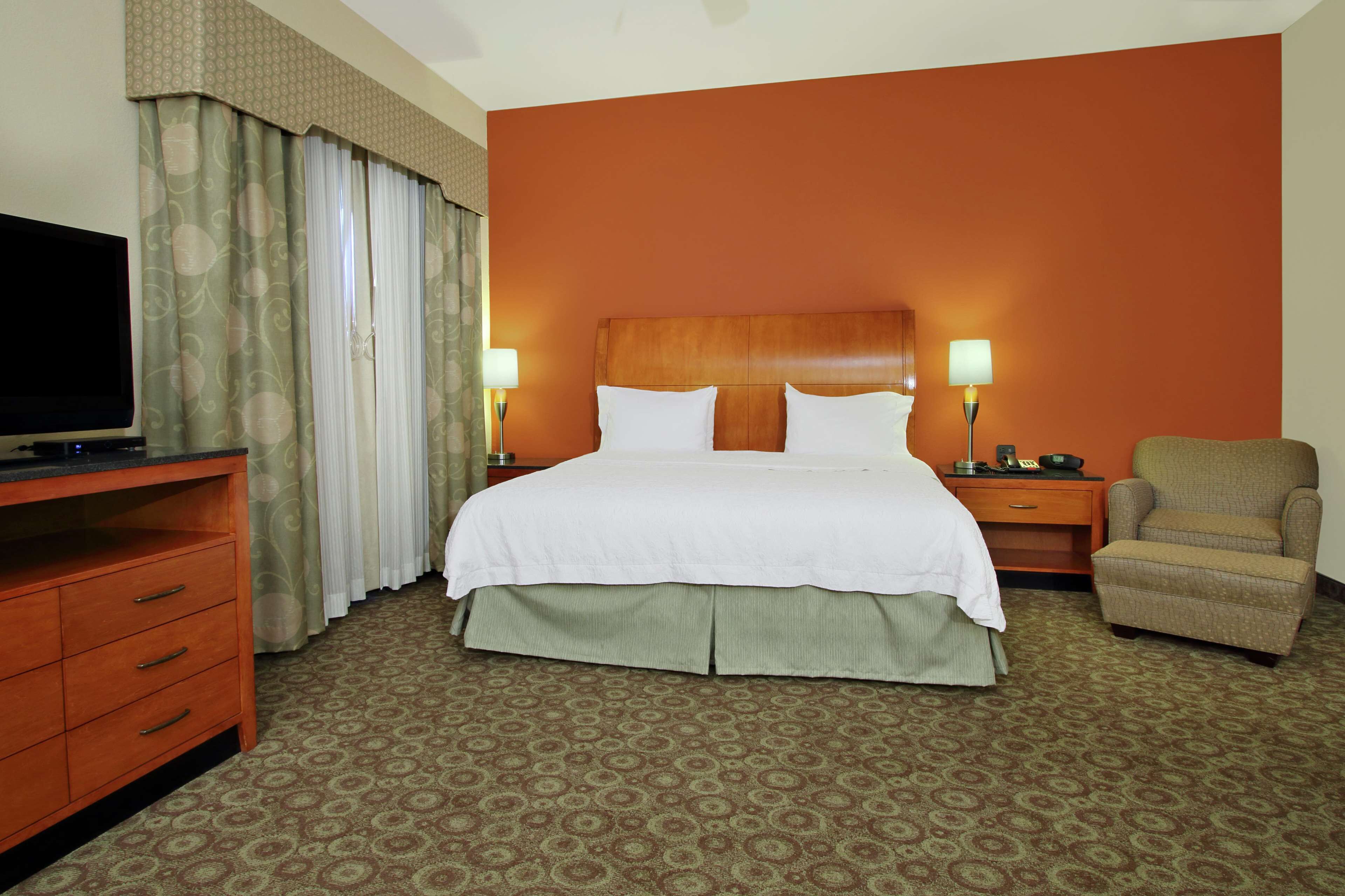 Hampton Inn & Suites Buffalo Hampton Inn & Suites Buffalo