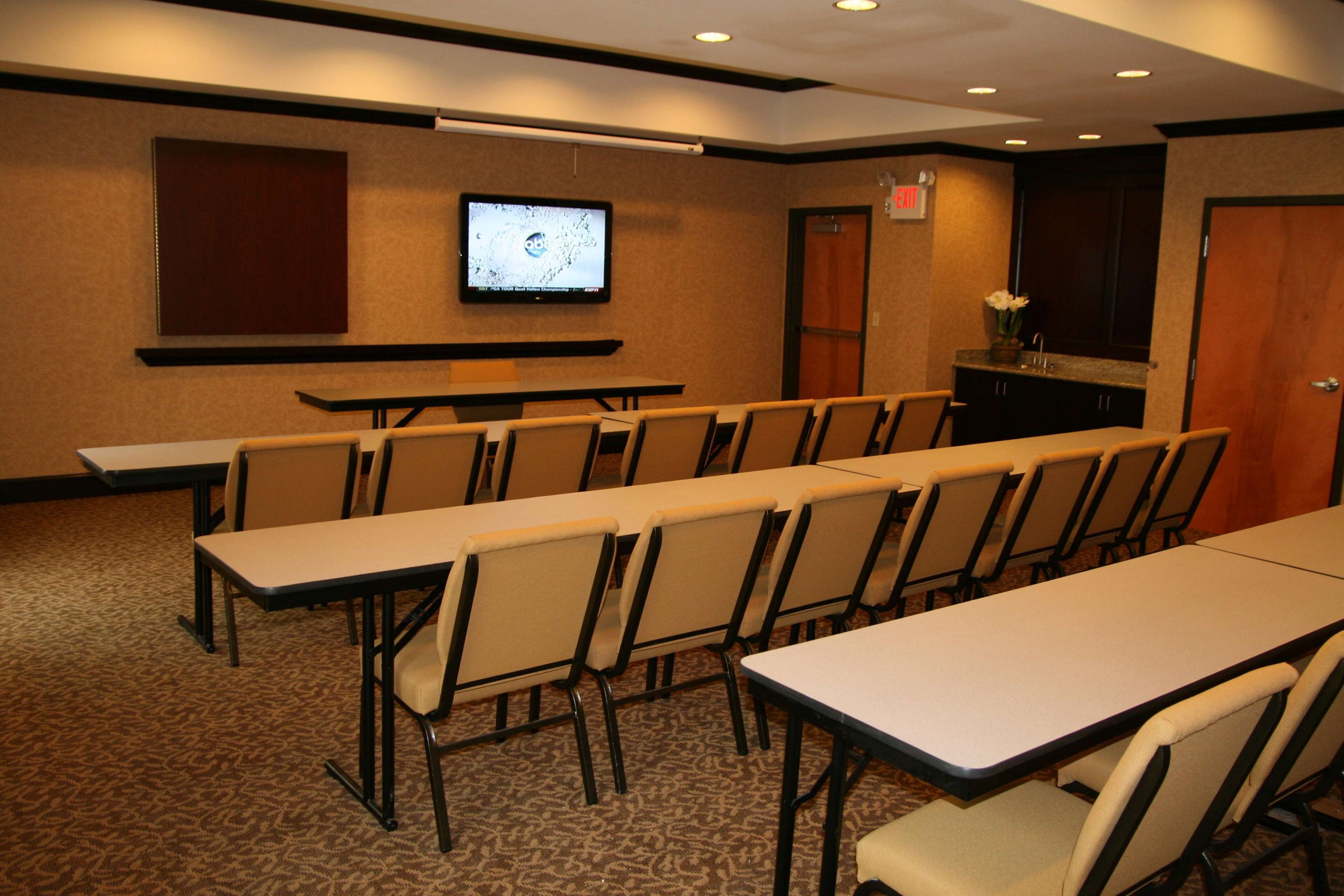 Hampton Inn & Suites Buffalo Hampton Inn & Suites Buffalo