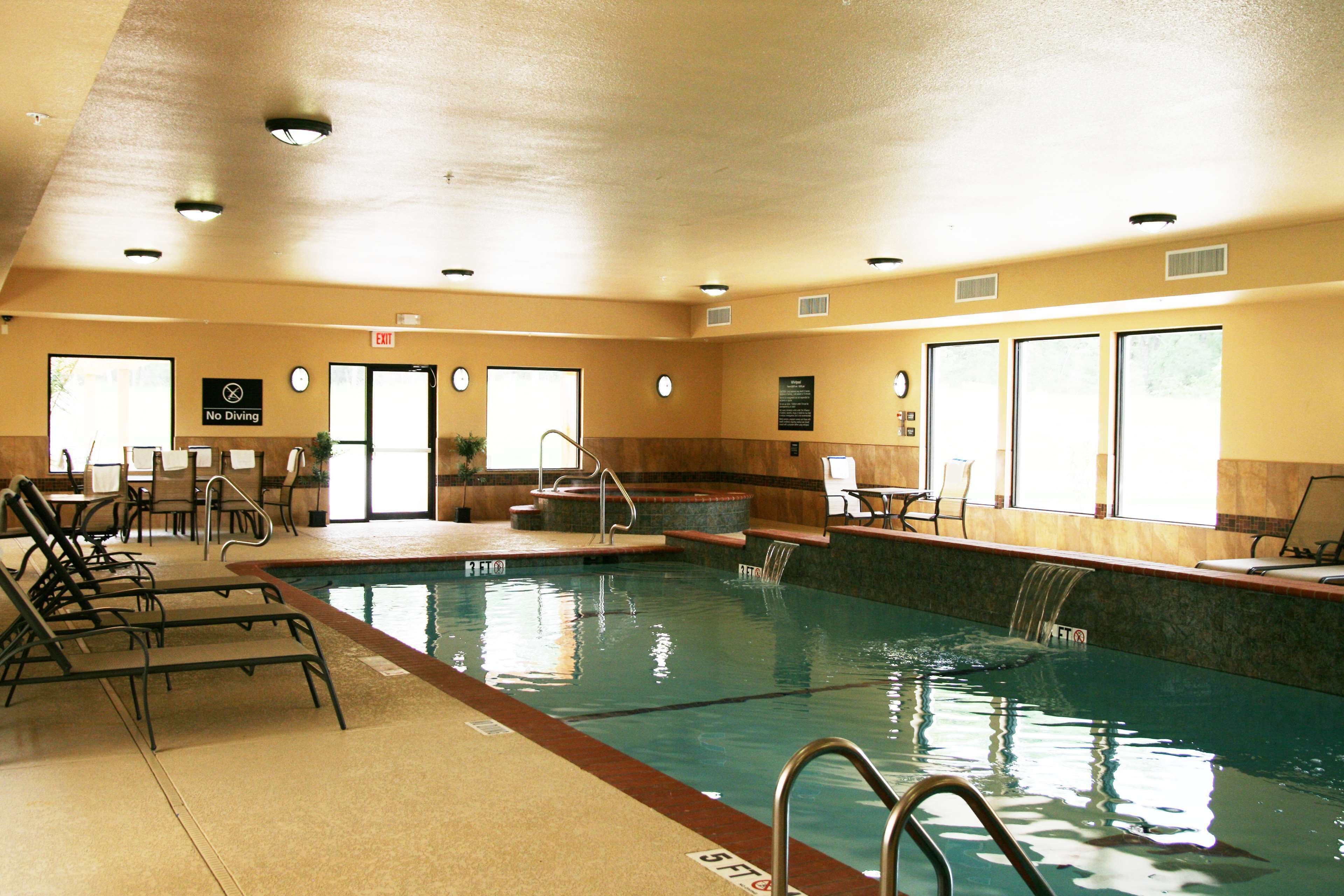 Hampton Inn & Suites Buffalo Hampton Inn & Suites Buffalo
