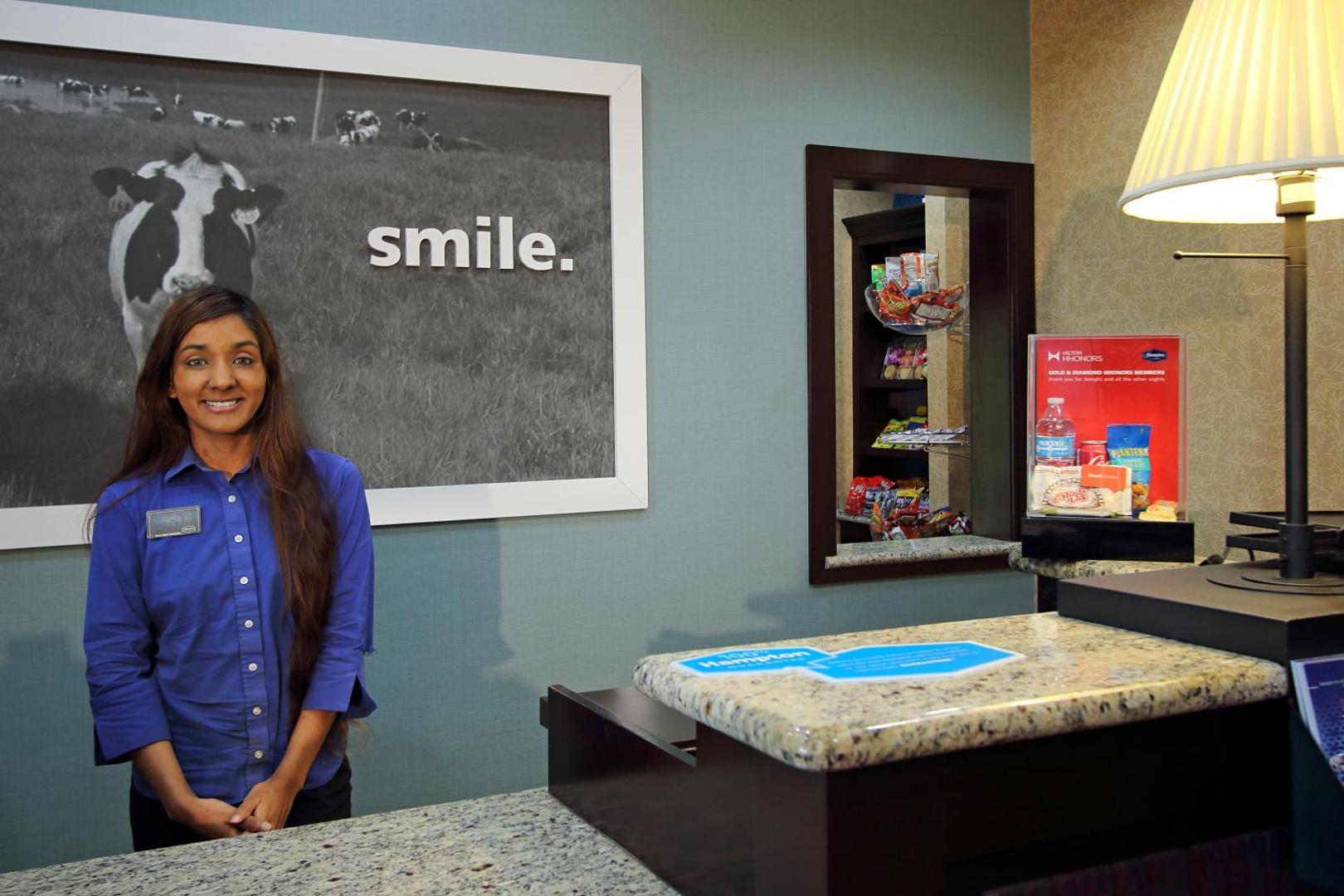Hampton Inn & Suites Buffalo Hampton Inn & Suites Buffalo