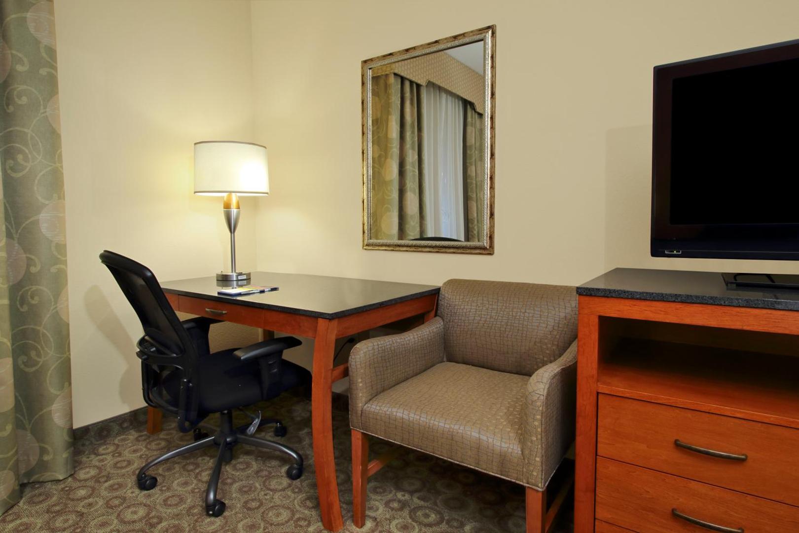 Hampton Inn & Suites Buffalo Hampton Inn & Suites Buffalo