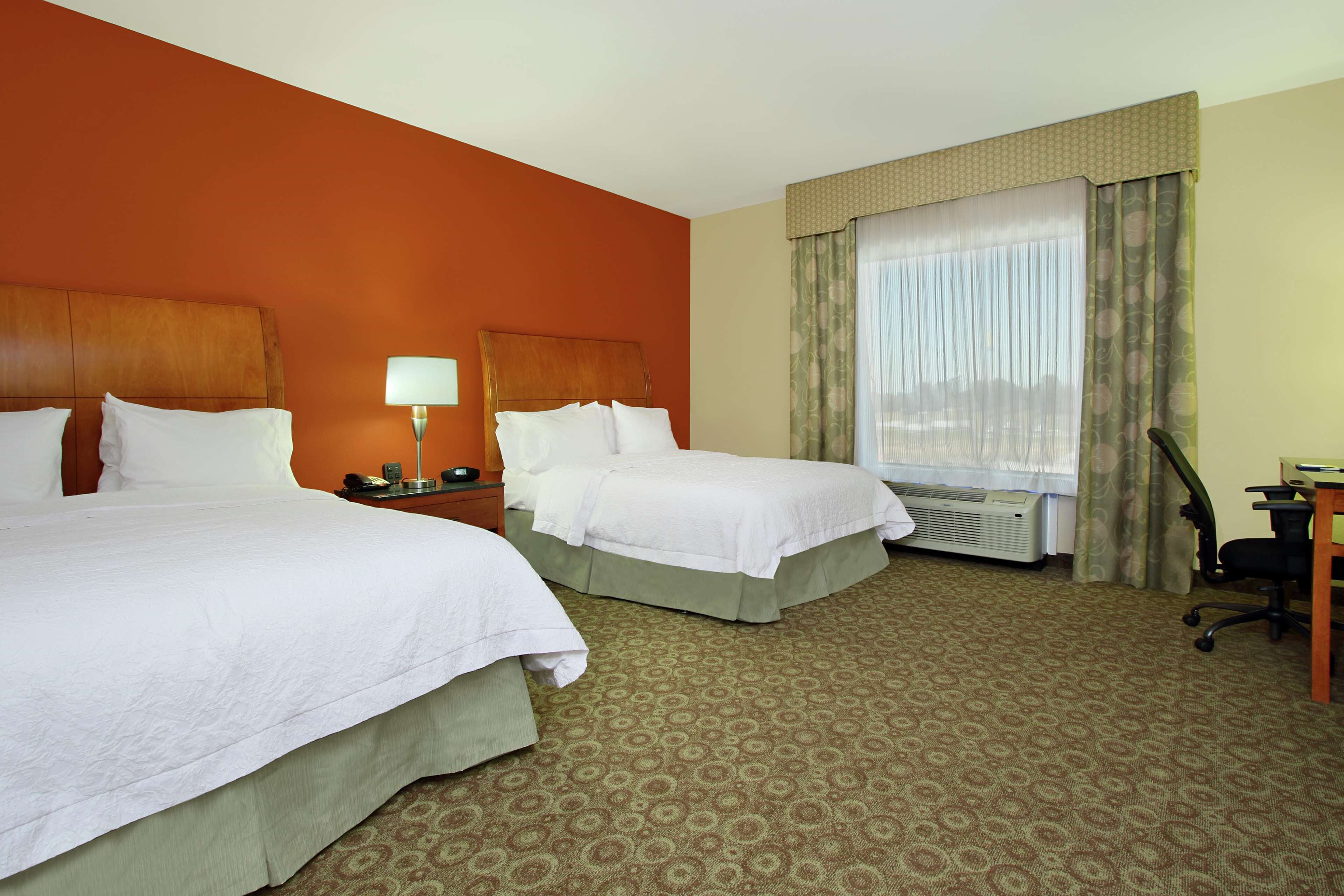 Hampton Inn & Suites Buffalo Hampton Inn & Suites Buffalo