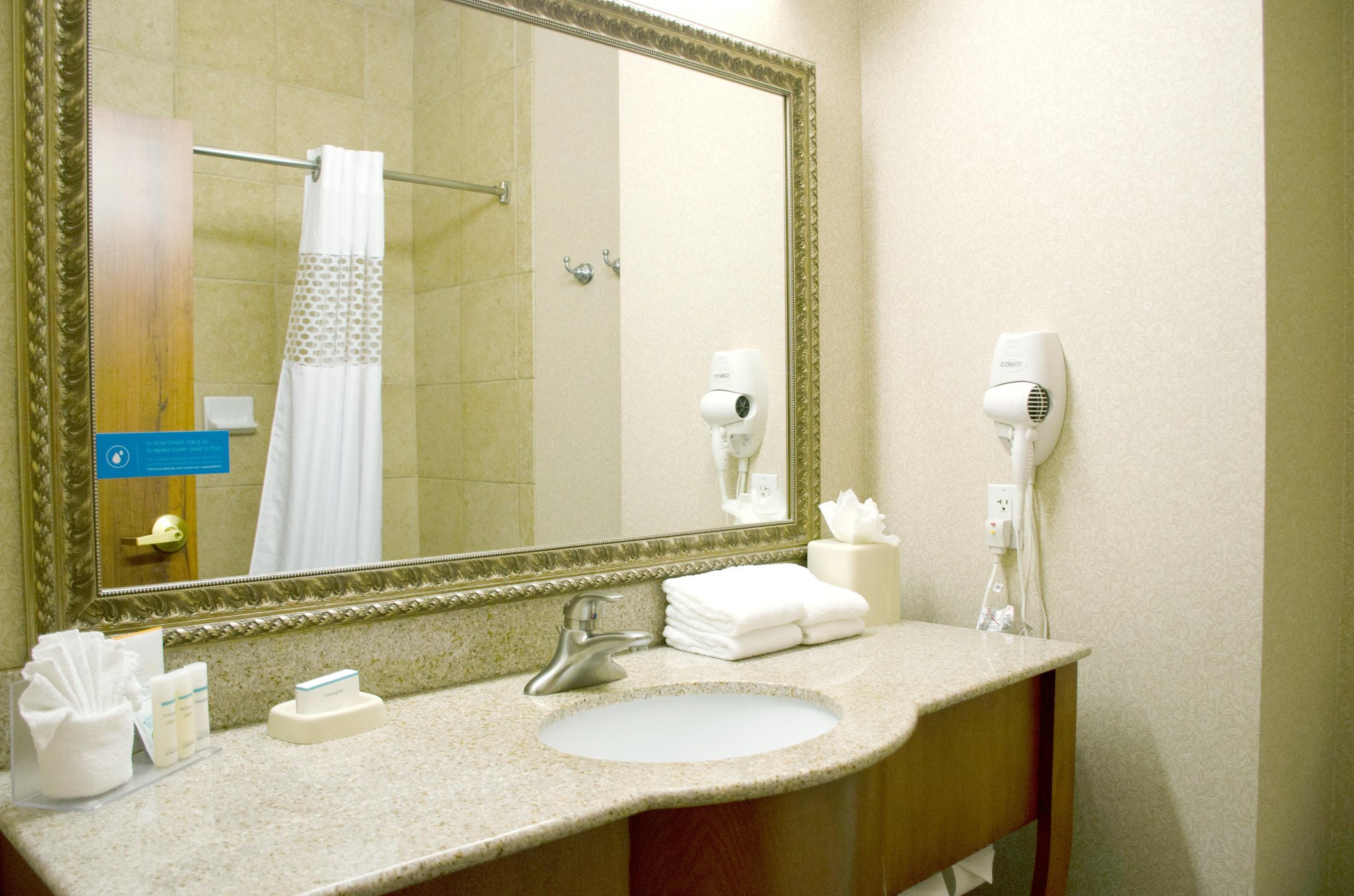 Hampton Inn & Suites College Station/US 6-East Bypass Hampton Inn & Suites College Station/US 6-East Bypass
