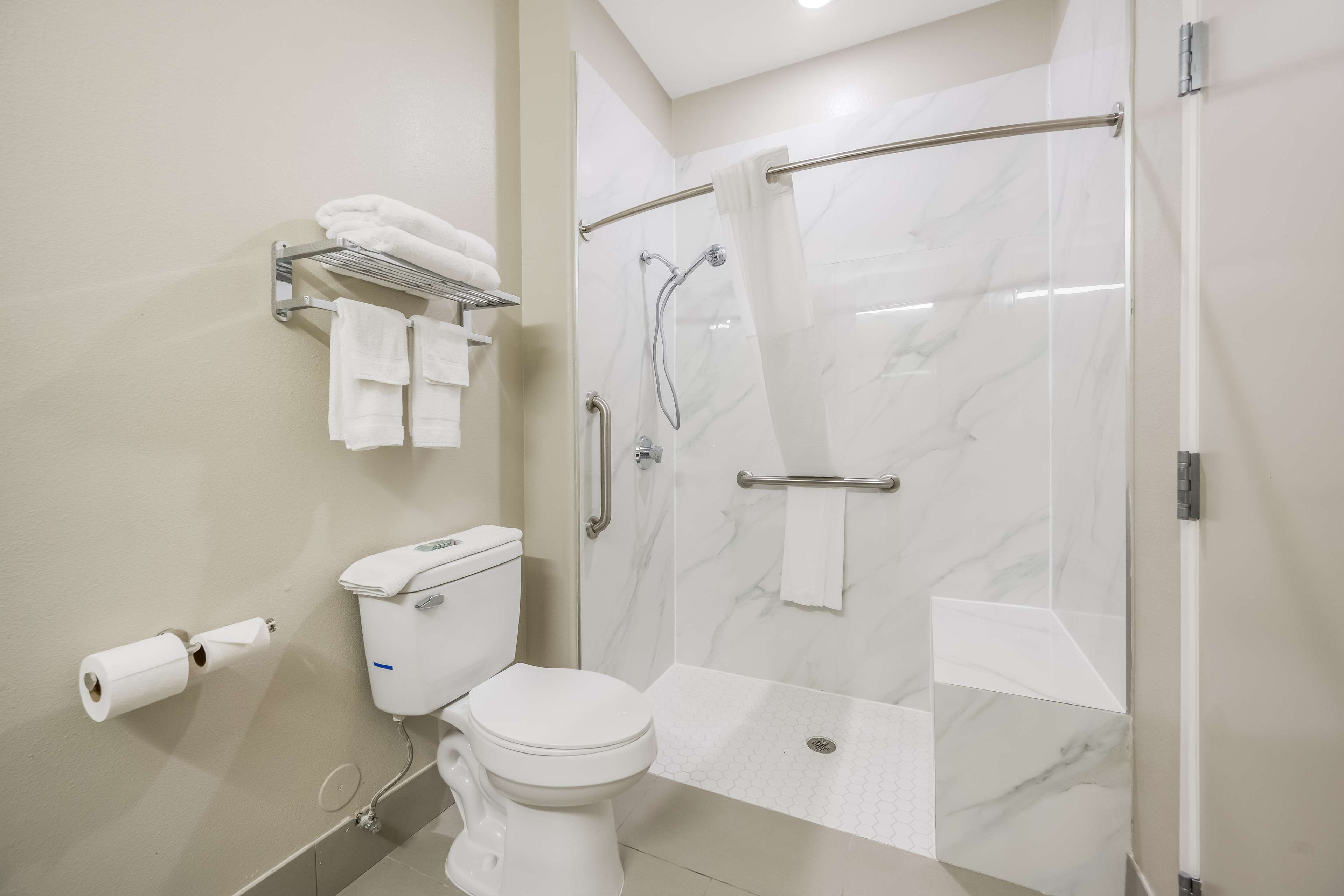 SureStay Studio by Best Western Conroe Downtown