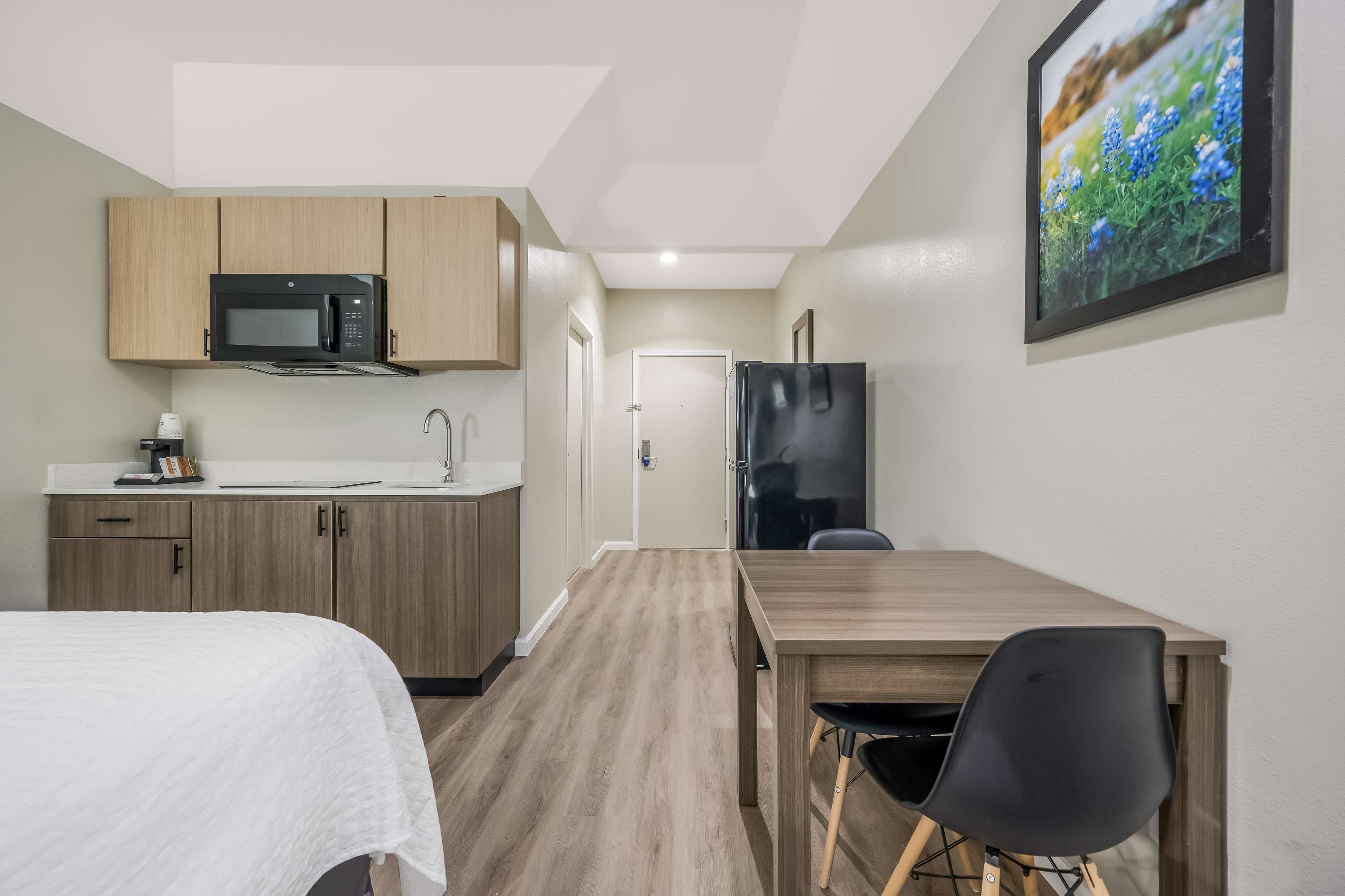 SureStay Studio by Best Western Conroe Downtown