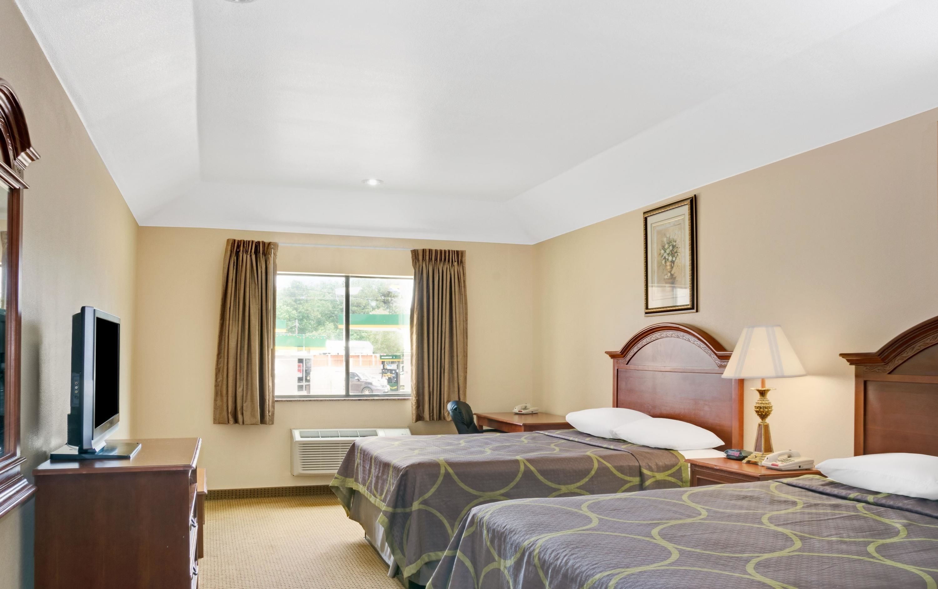 SureStay Studio by Best Western Conroe Downtown