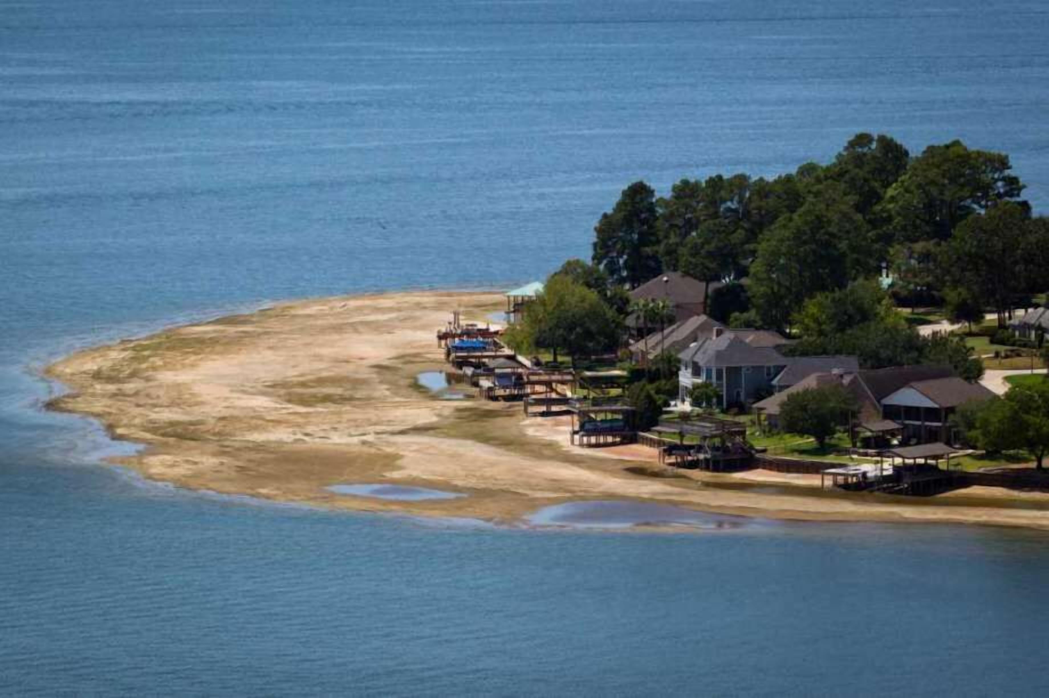 SureStay Studio by Best Western Conroe Downtown