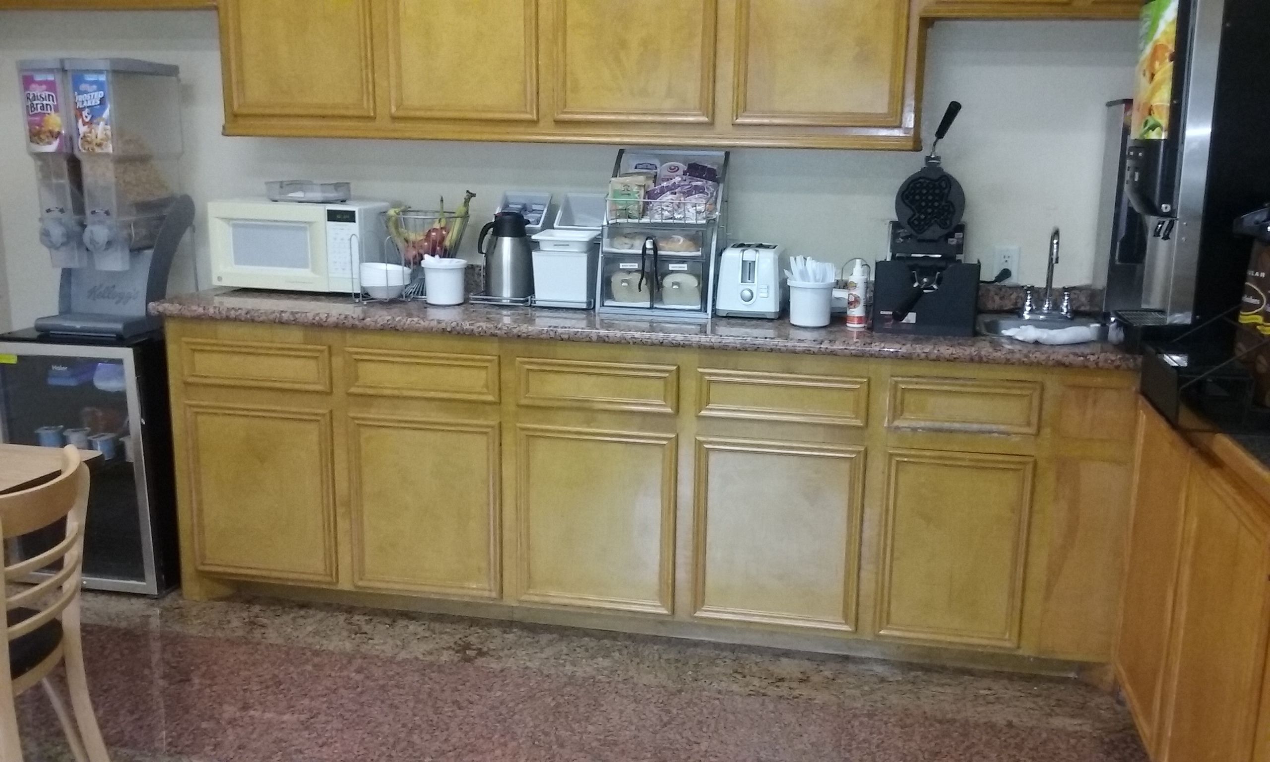 SureStay Studio by Best Western Conroe Downtown