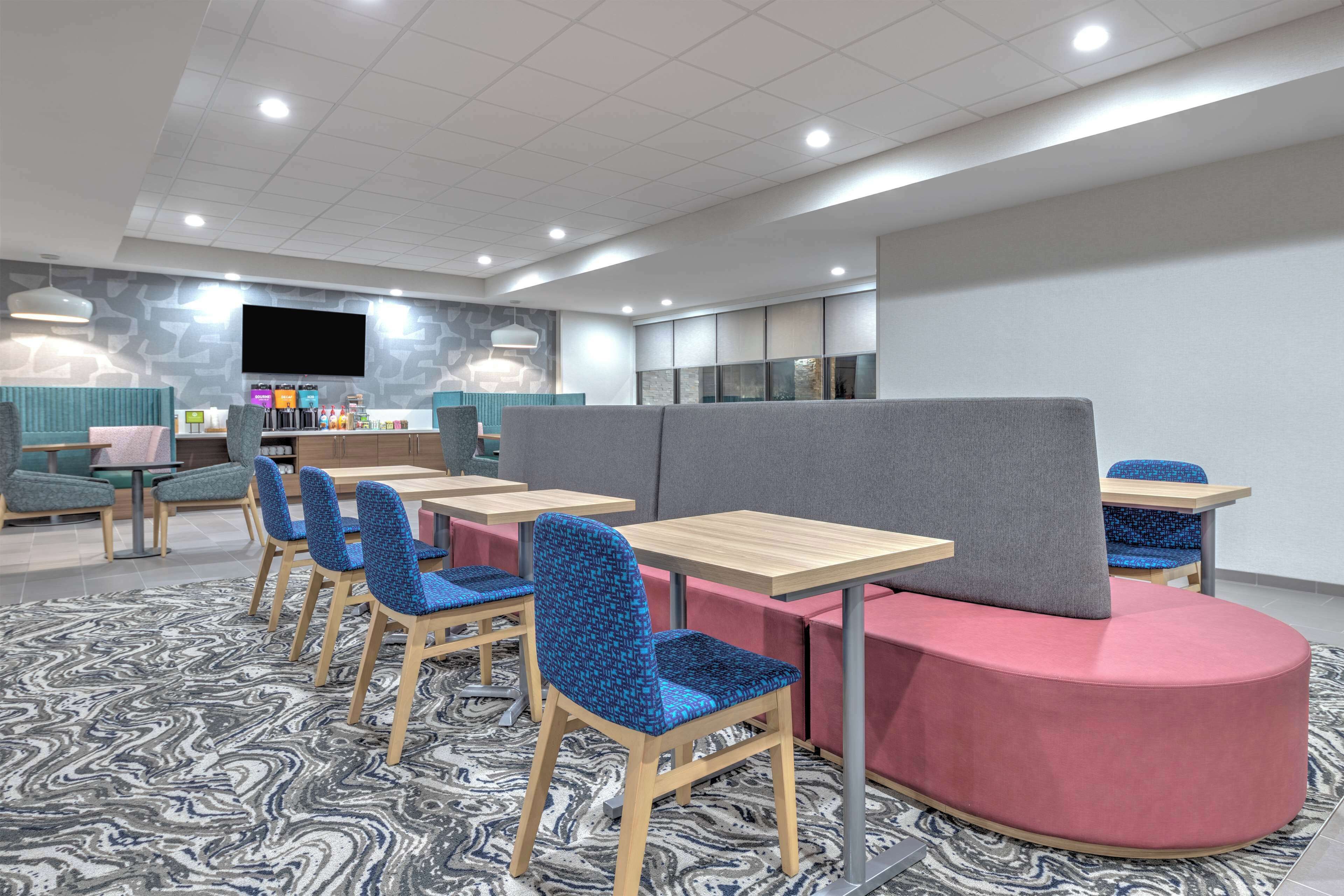 Home2 Suites by Hilton Dallas I-30 Cockrell Hill Home2 Suites by Hilton Dallas I-30 Cockrell Hill