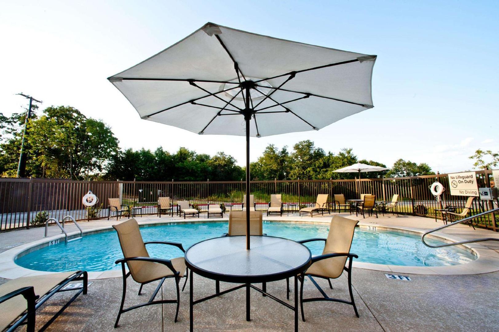 Hampton Inn & Suites Denison Hampton Inn & Suites Denison