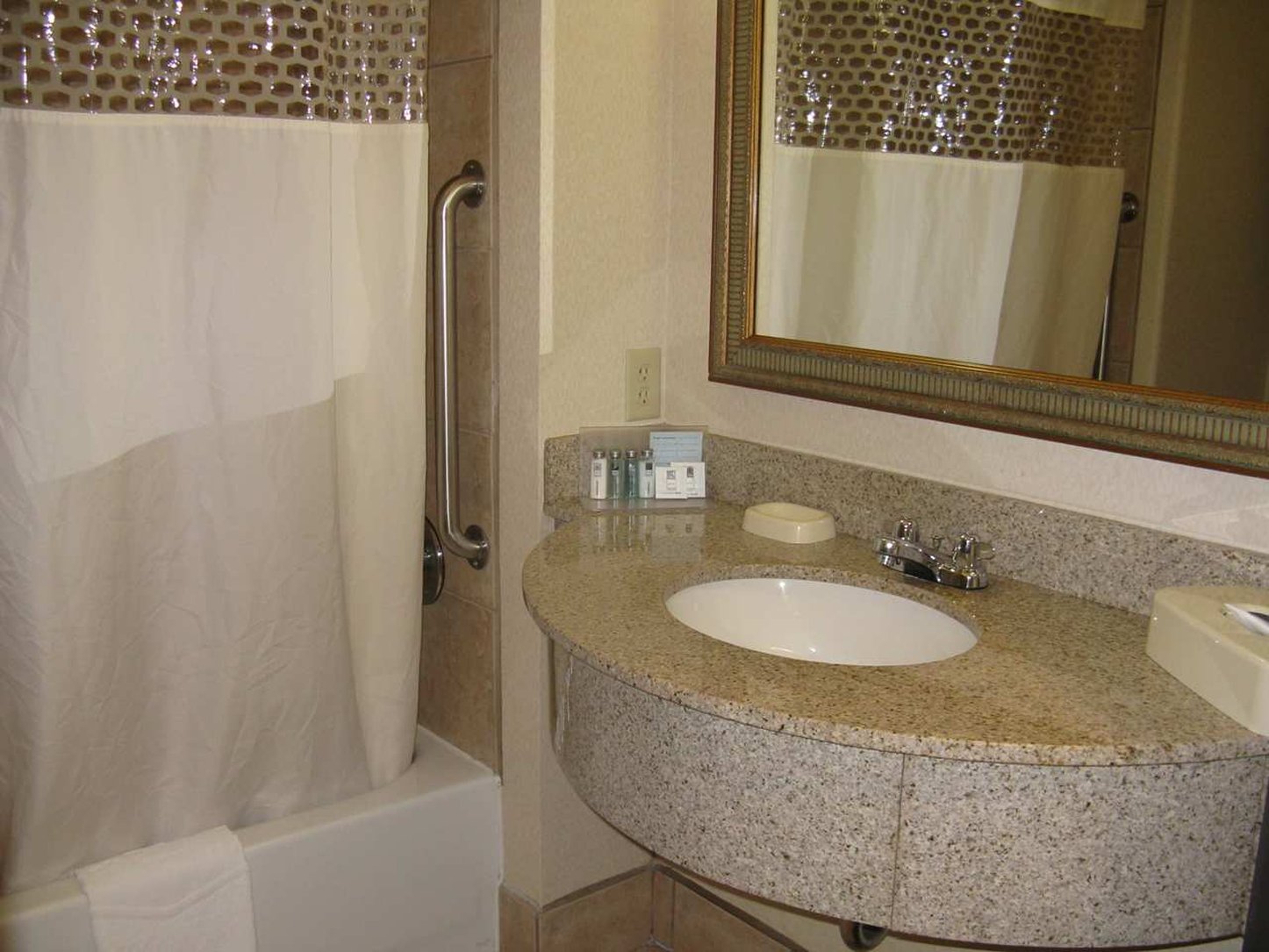 Hampton Inn & Suites Denton Hampton Inn & Suites Denton