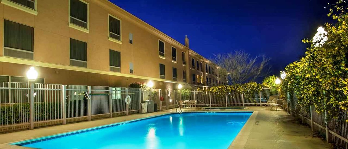 Hampton Inn & Suites Denton Hampton Inn & Suites Denton