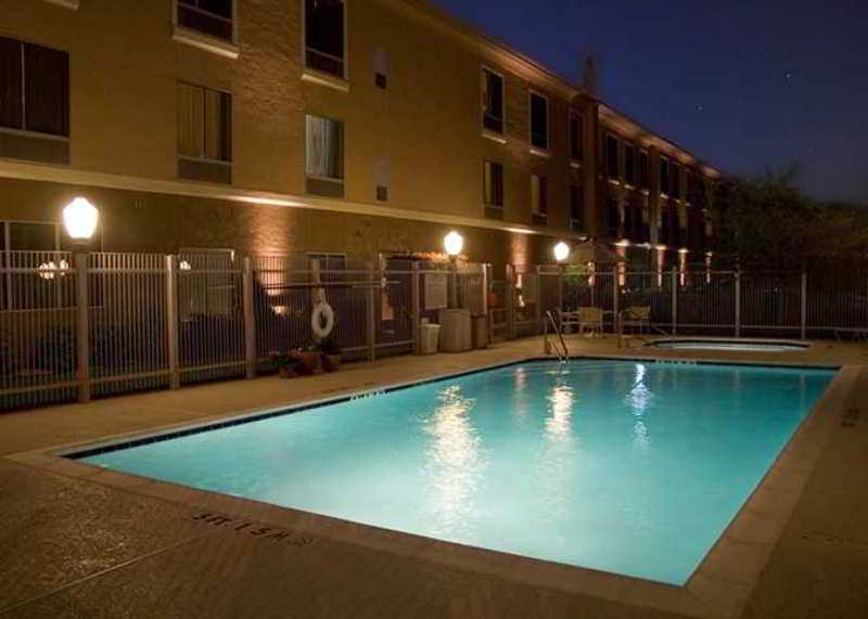 Hampton Inn & Suites Denton Hampton Inn & Suites Denton