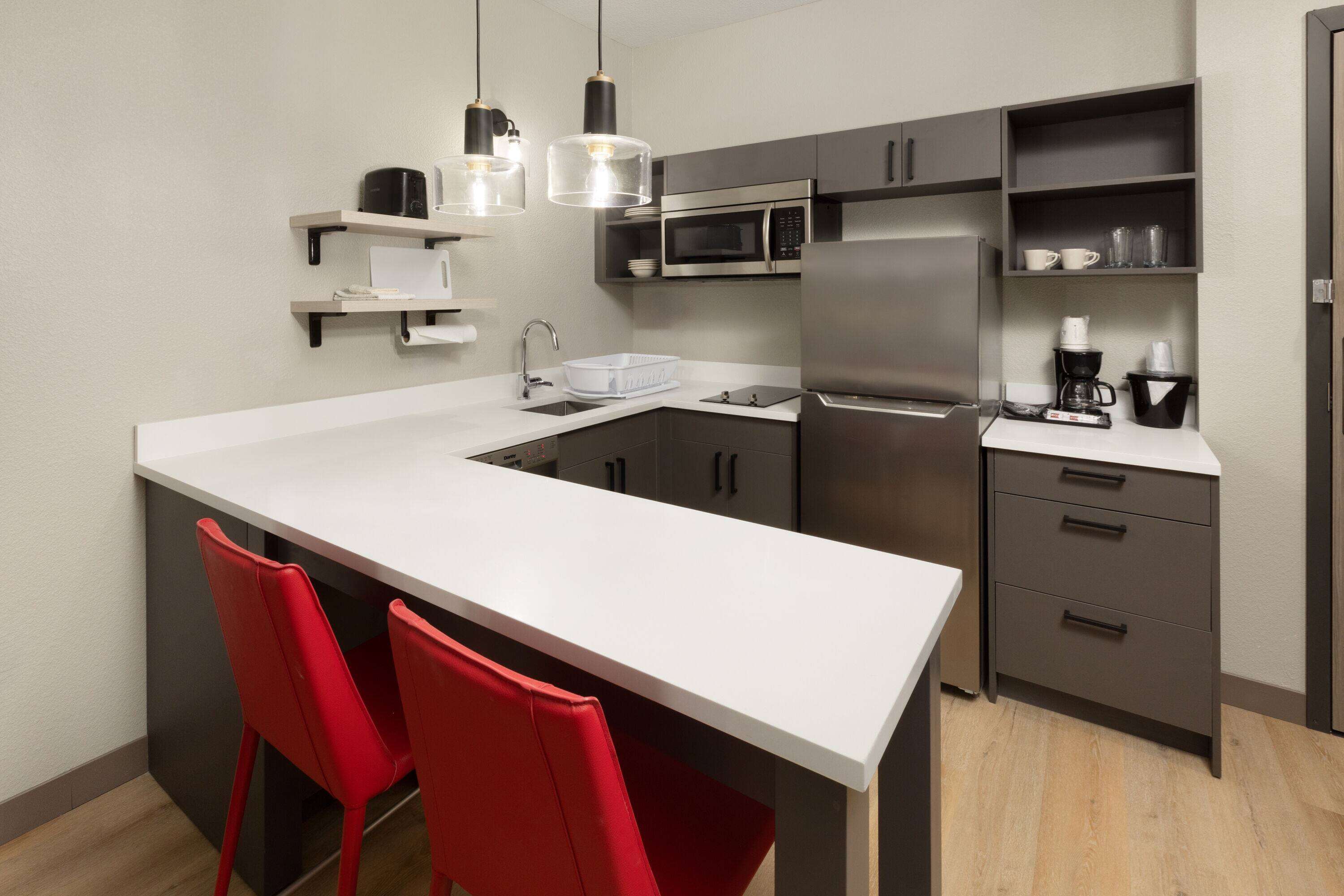 Hawthorn Extended Stay by Wyndham Desoto