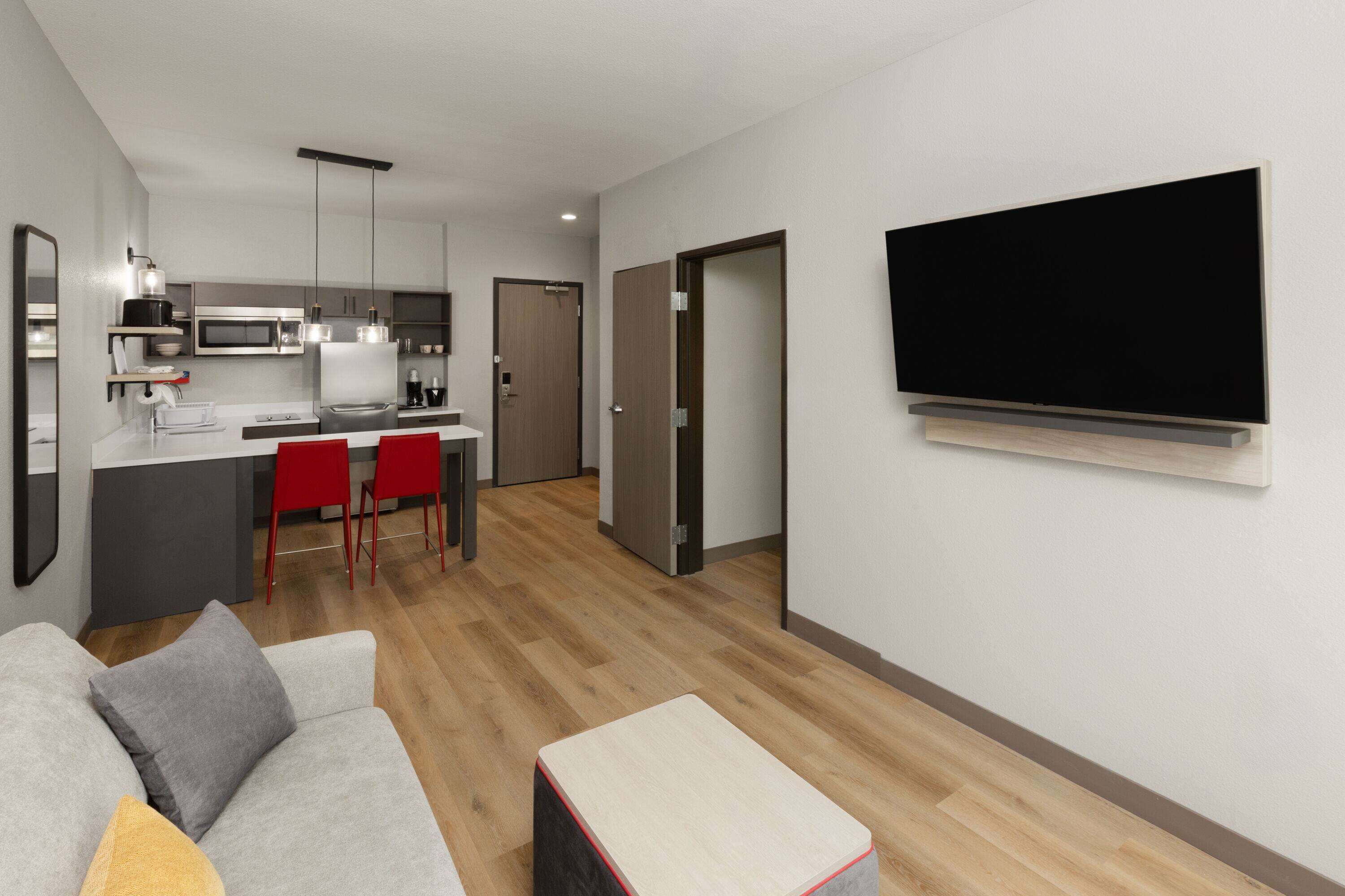 Hawthorn Extended Stay by Wyndham Desoto