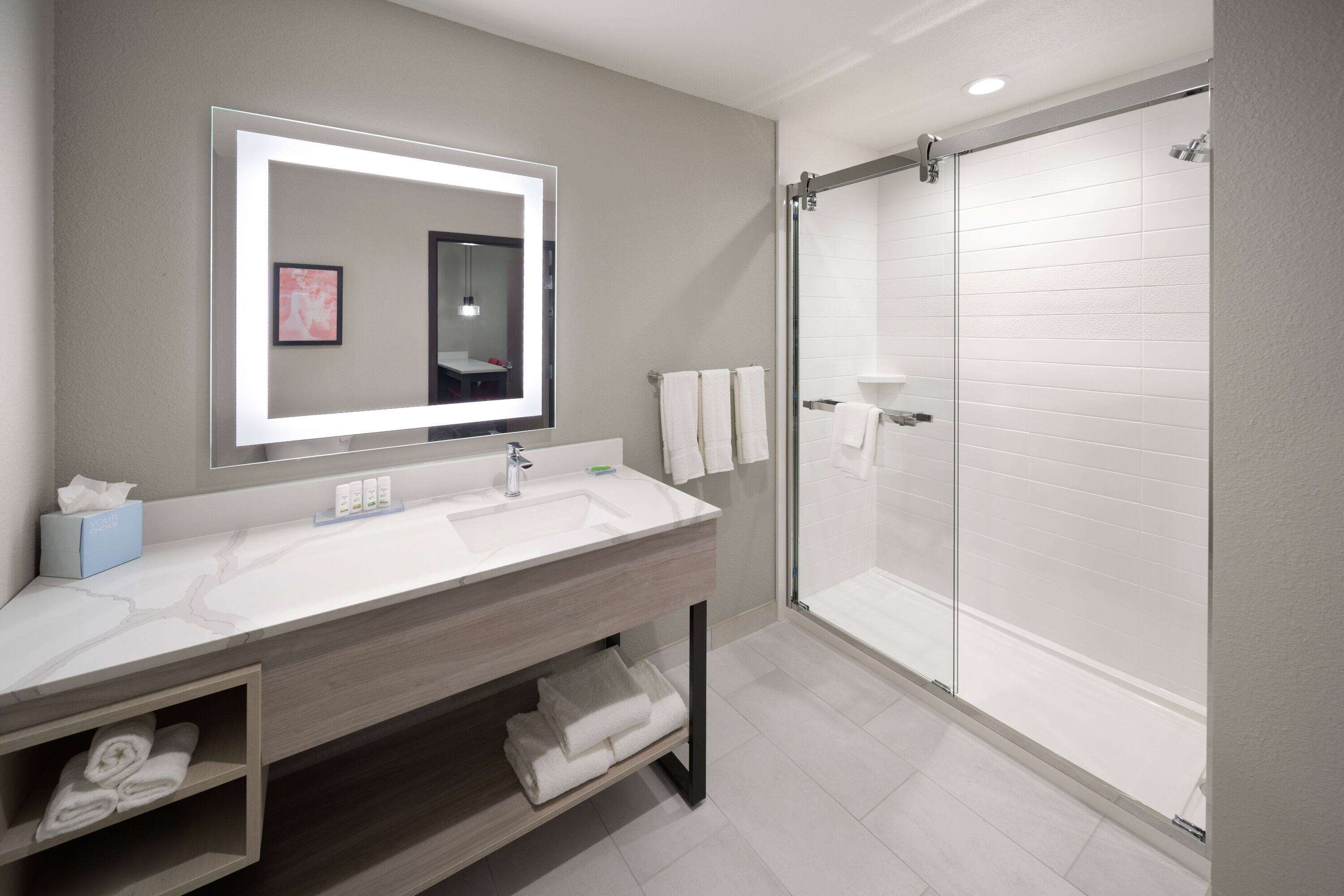 Hawthorn Extended Stay by Wyndham Desoto