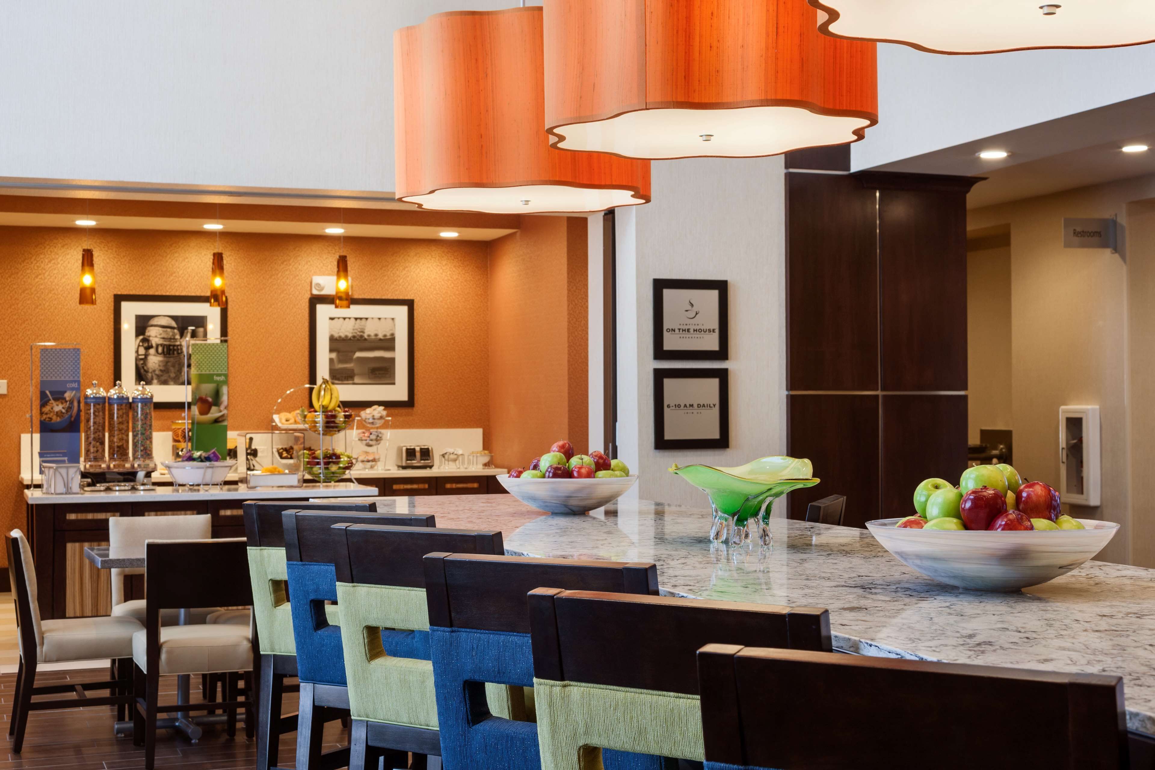 Hampton Inn & Suites El Paso/East Hampton Inn & Suites El Paso/East